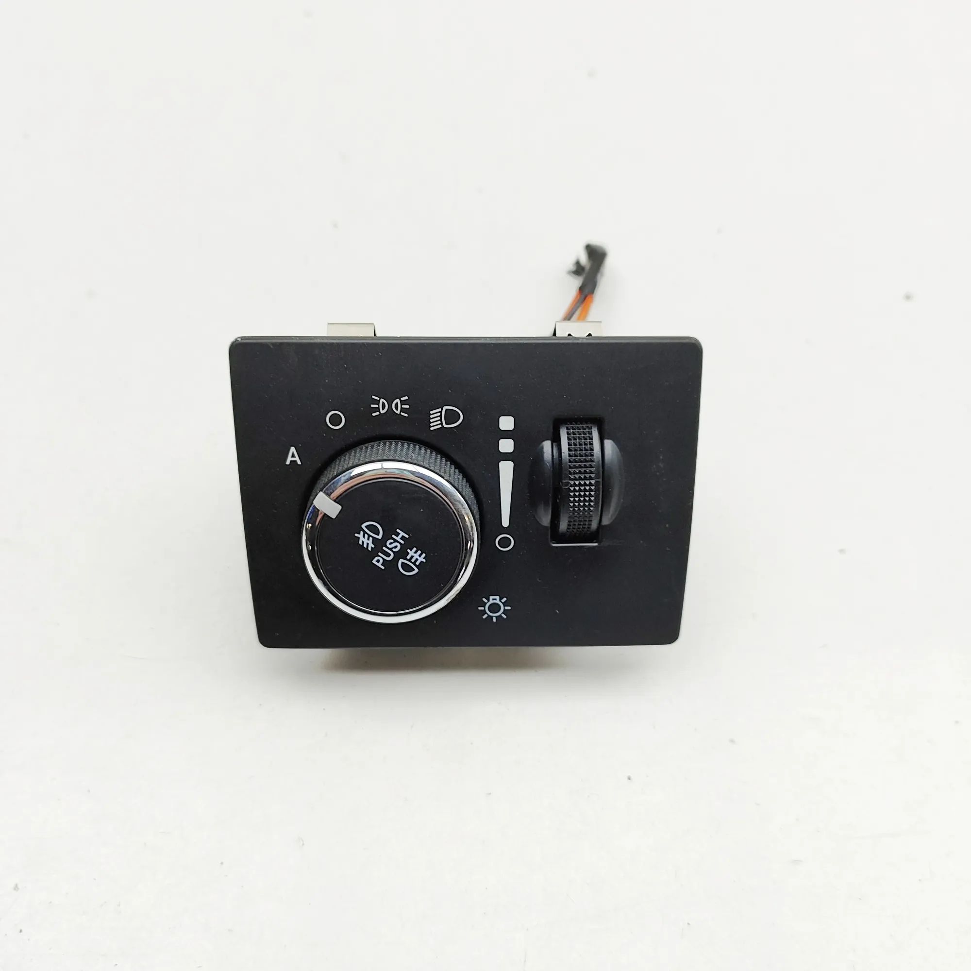 Jeep Grand Cherokee (WK) Headlight Switch Control Unit Headlight Switch Control Unit — JEEP GRAND CHER...