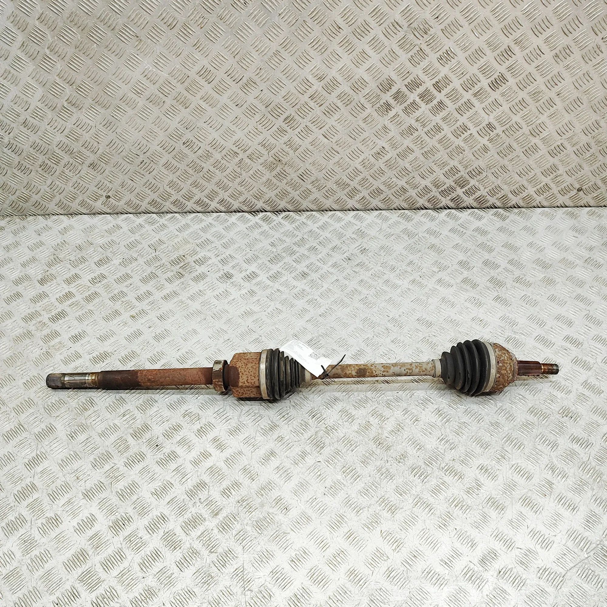 Opel Vivaro (B) Front Right Driveshaft Front Right Driveshaft — OPEL VIVARO (Combi) (2...