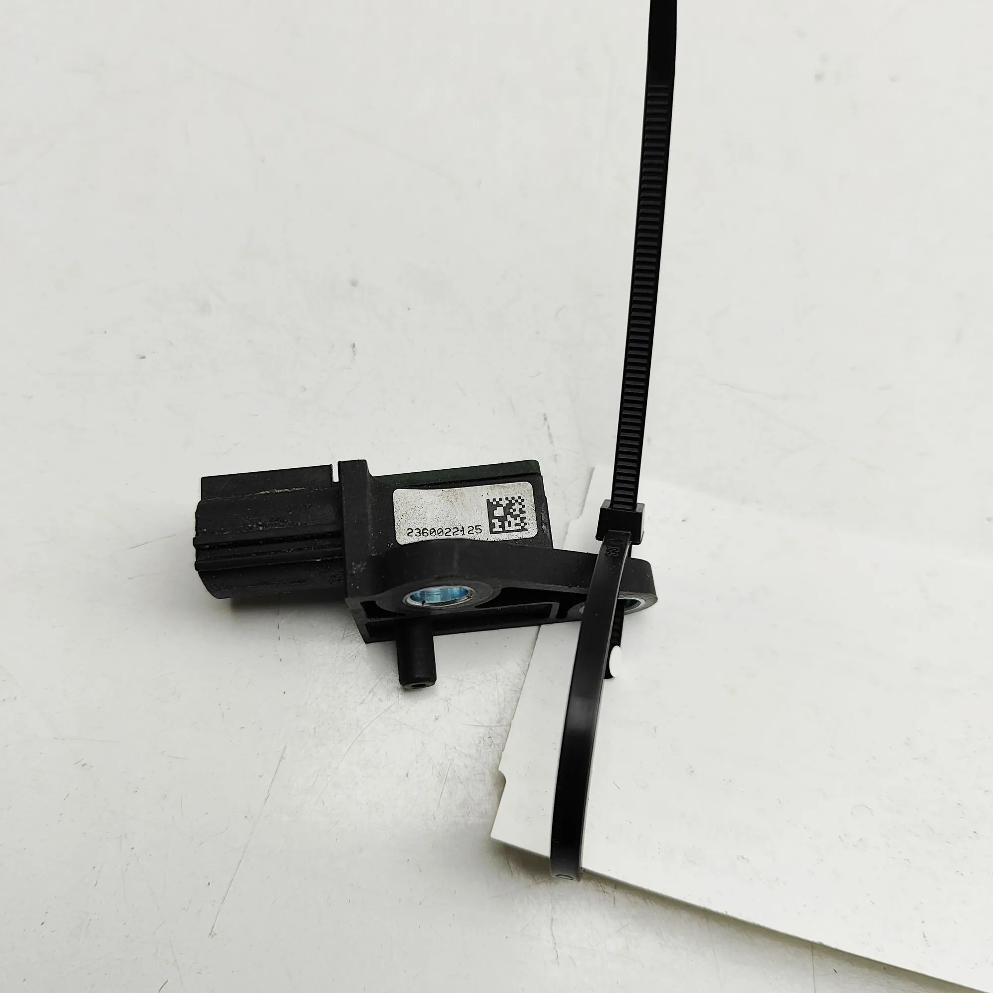 Ferrari California Impact sensor — front left Impact sensor — front left — FERRARI CALIFORNIA...