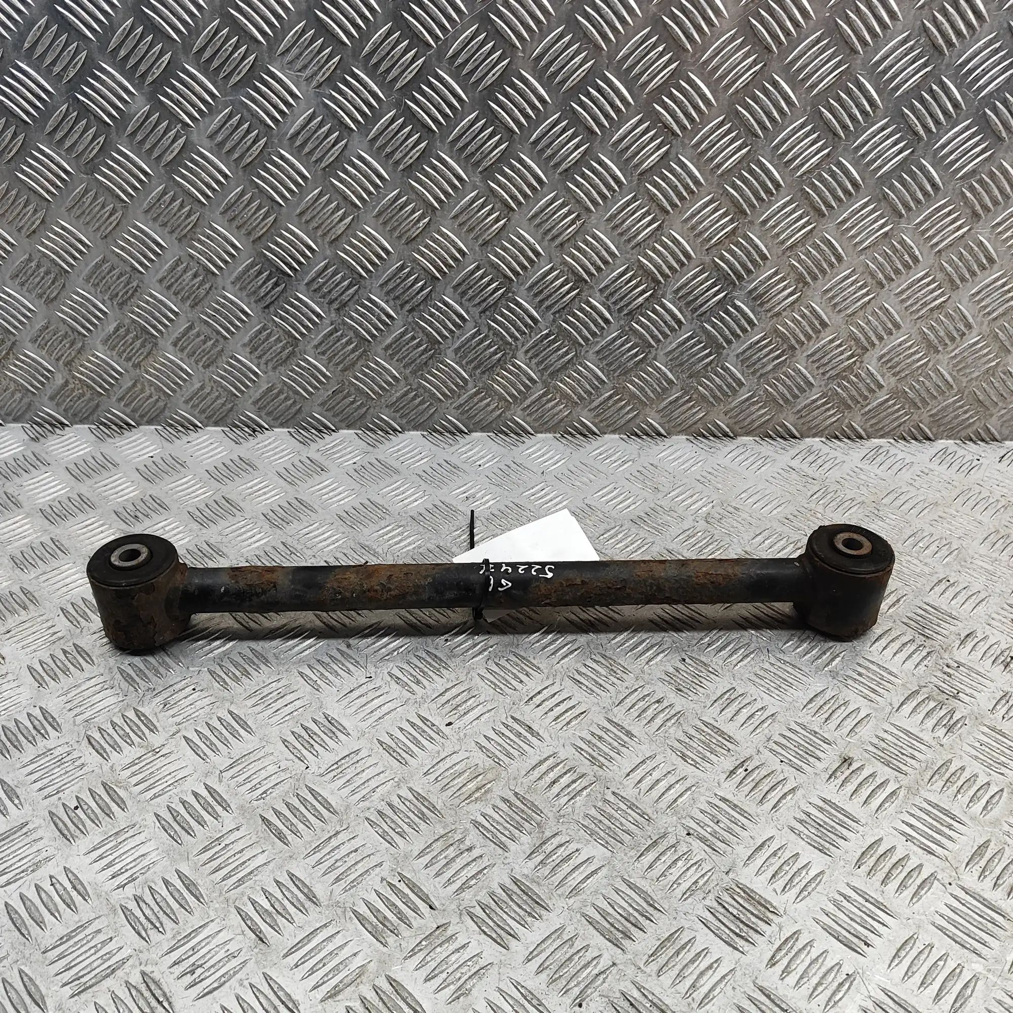 Jeep Wrangler (JK) Control arm — rear right Control arm — rear right — JEEP WRANGLER (III J...