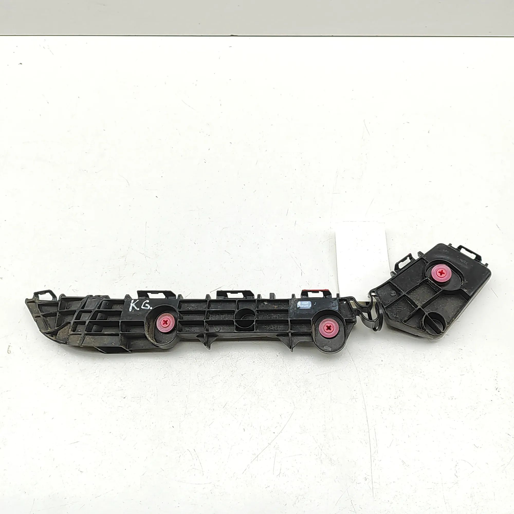 Lexus RC Rear Left Bumper Bracket Rear Left Bumper Bracket — LEXUS RC (_C1_) (201...