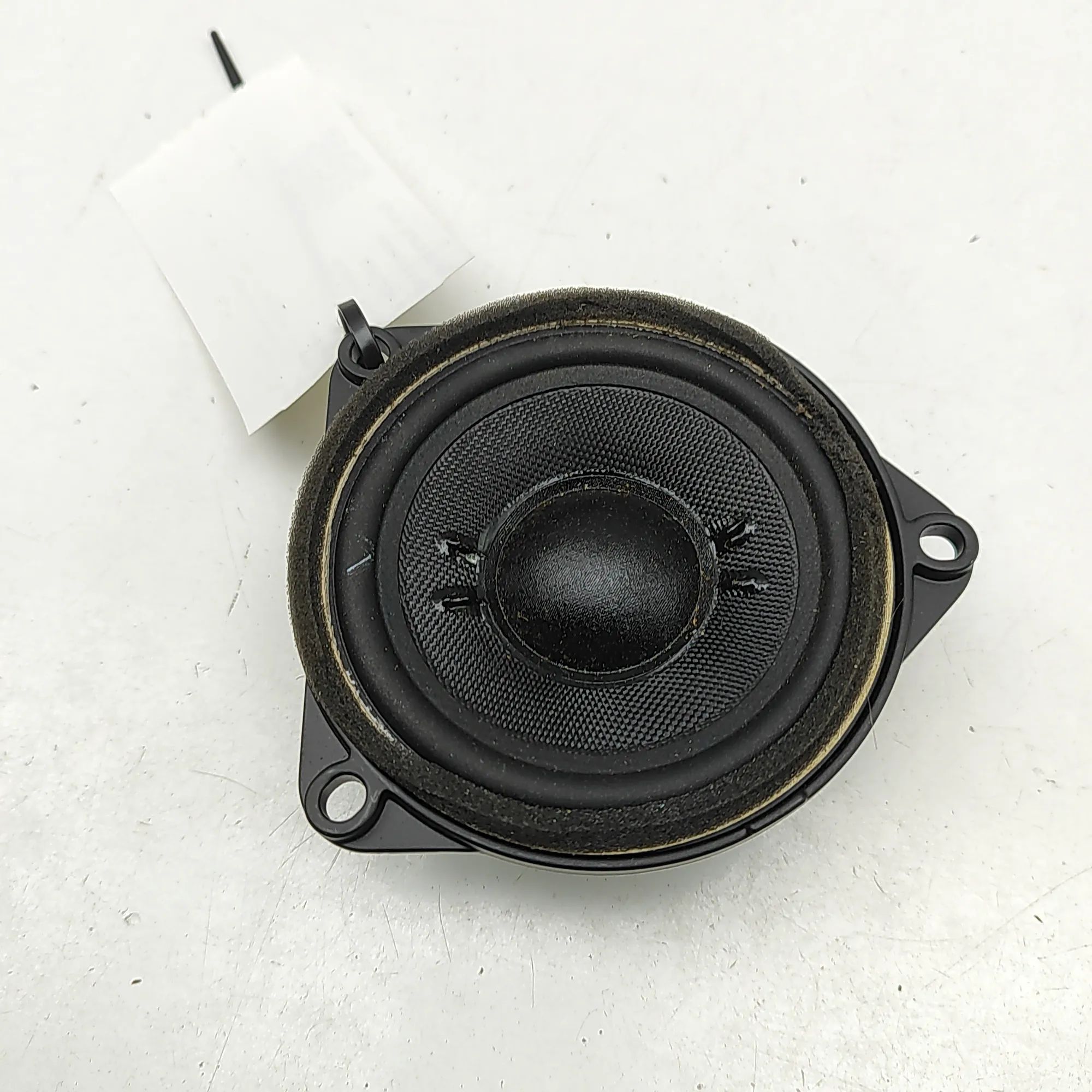 Porsche 911 (992) Rear Left Door Speaker Rear Left Door Speaker — PORSCHE 911 (992) (201...
