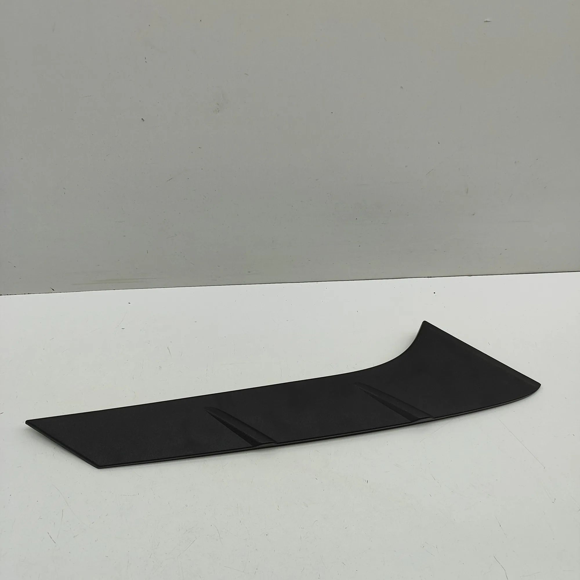 Kia Niro Vertical door trim — rear right Vertical door trim — rear right — KIA NIRO (II)...