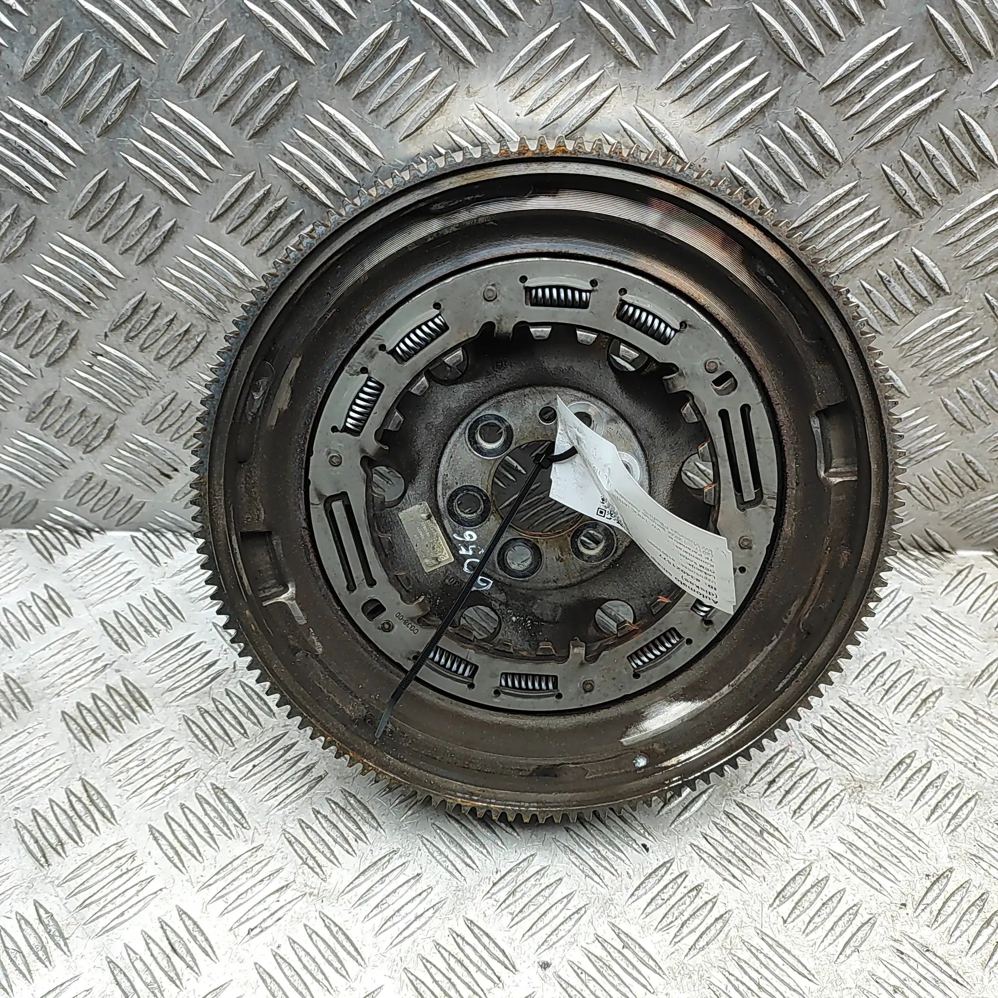 Volkswagen T-Roc Flywheel Disc Automatic Flywheel Disc Automatic — VW T-ROC (A11) (2017-...