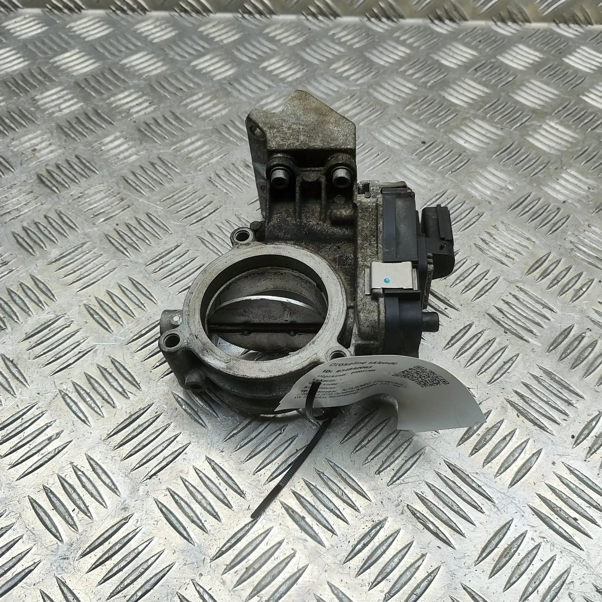 Alfa-Romeo Stelvio Throttle body Throttle body — ALFA ROMEO STELVIO (949_) (2016...