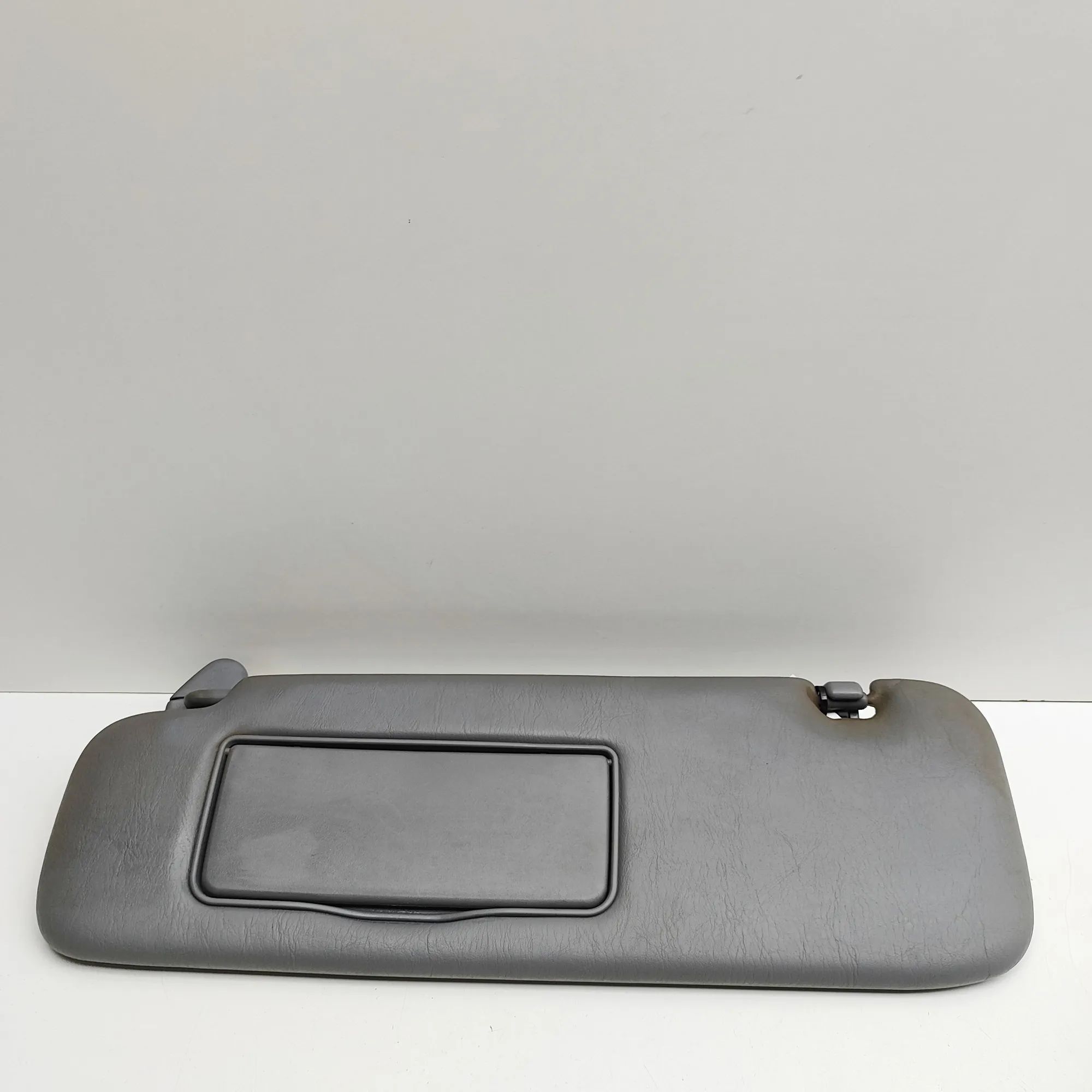 Toyota Land Cruiser 100 Left Side Sun Visor Left Side Sun Visor — TOYOTA LAND CRUISER (100 ...