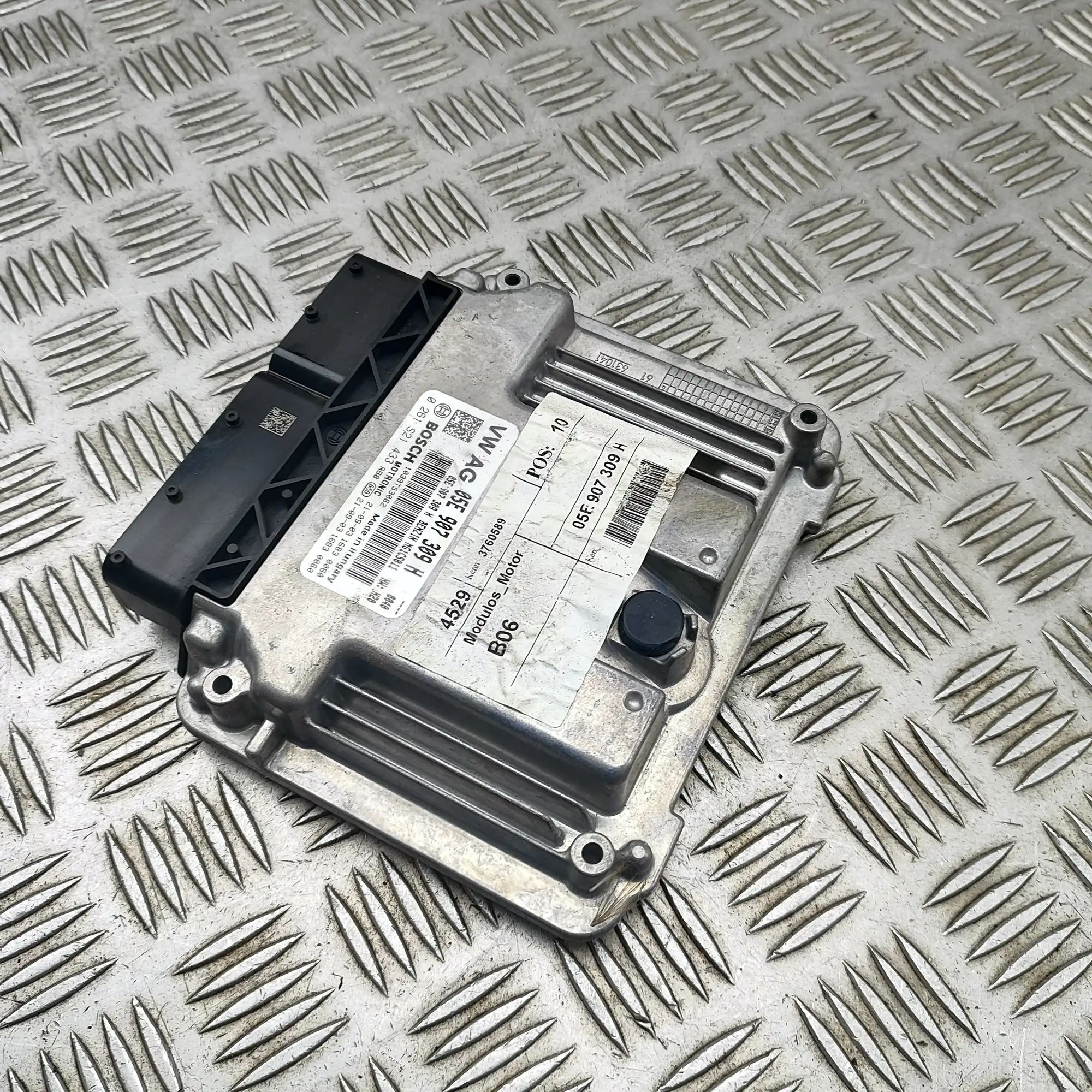 Volkswagen T-Roc Engine Control Unit Engine Control Unit — VW T-ROC (A11) (2017-...)...