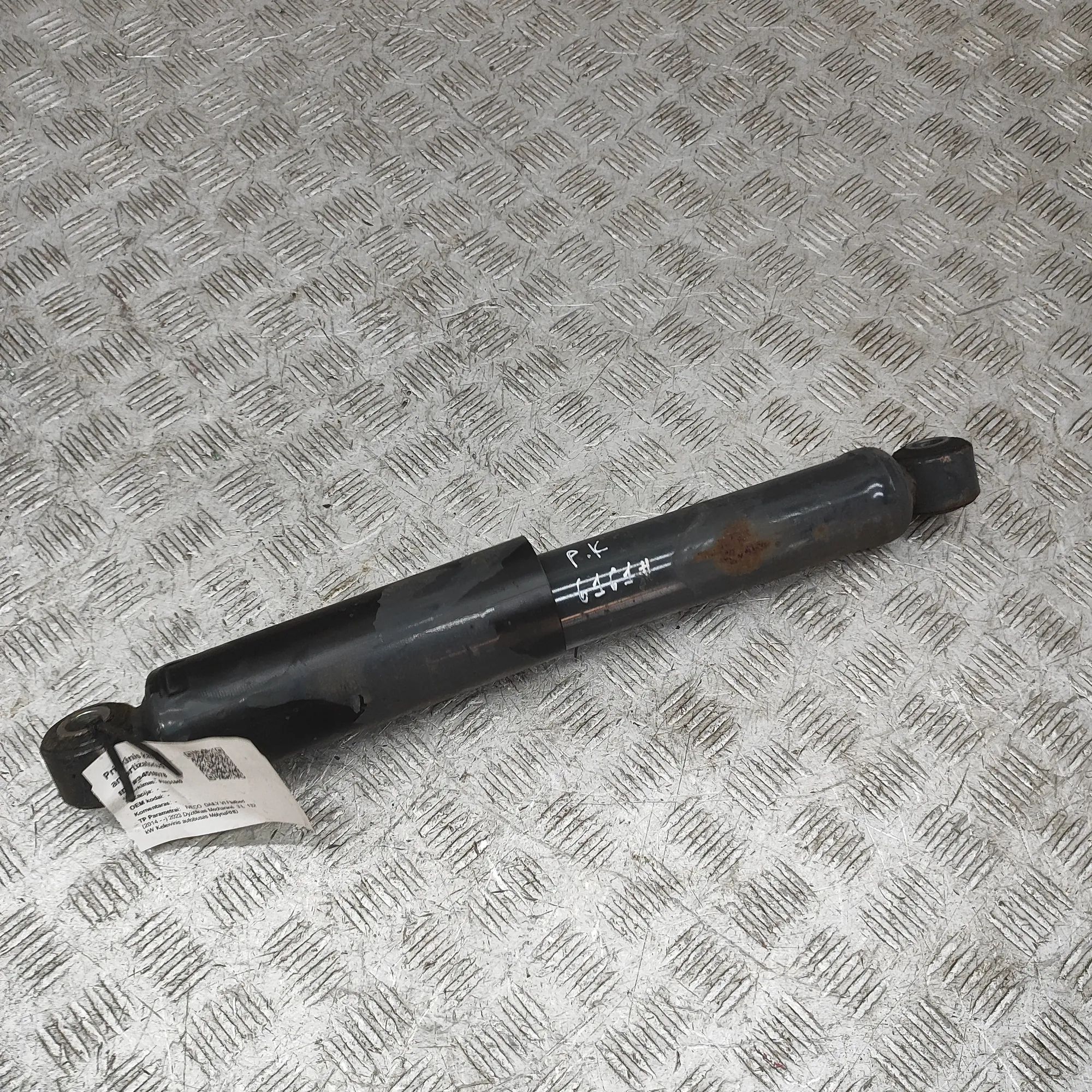 Iveco Daily Shock absorber — front left Shock absorber — front left — IVECO DAILY (VI F...