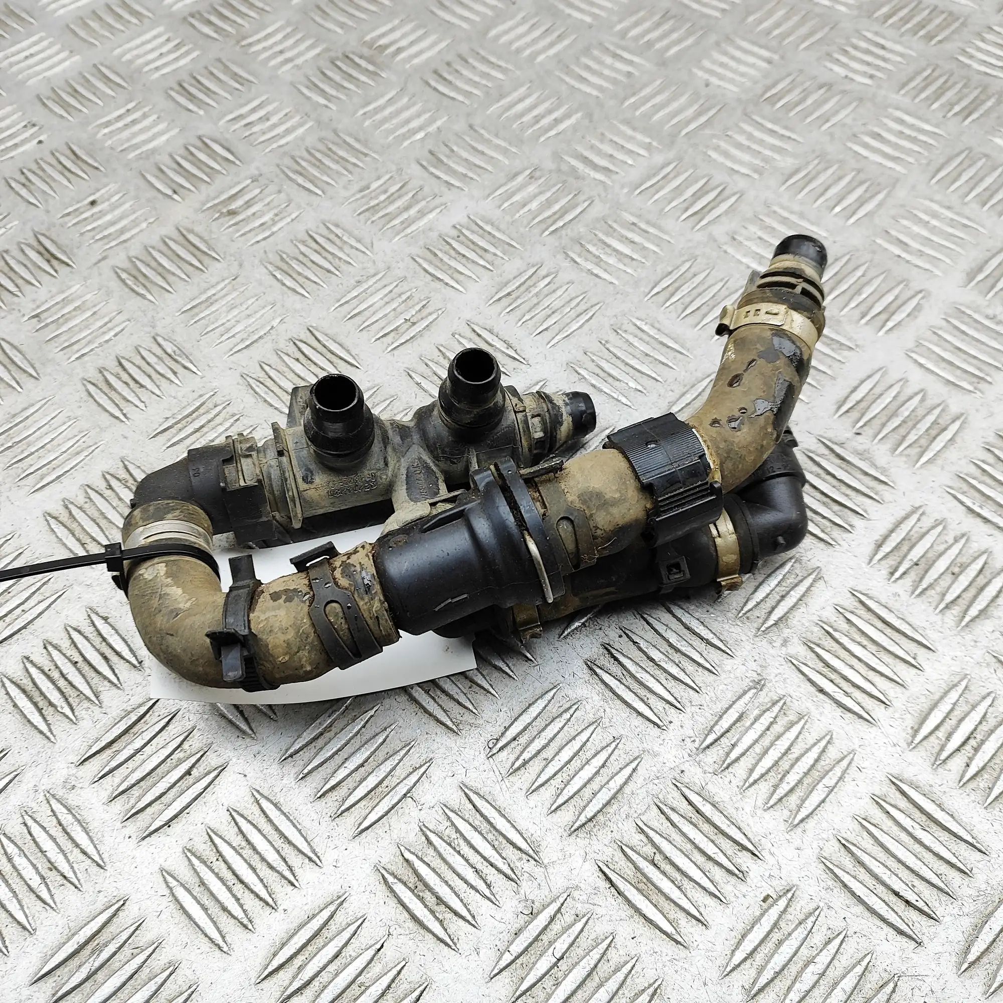 Land Rover Discovery Coolant hose Coolant hose — LAND ROVER DISCOVERY (V L462) (2...