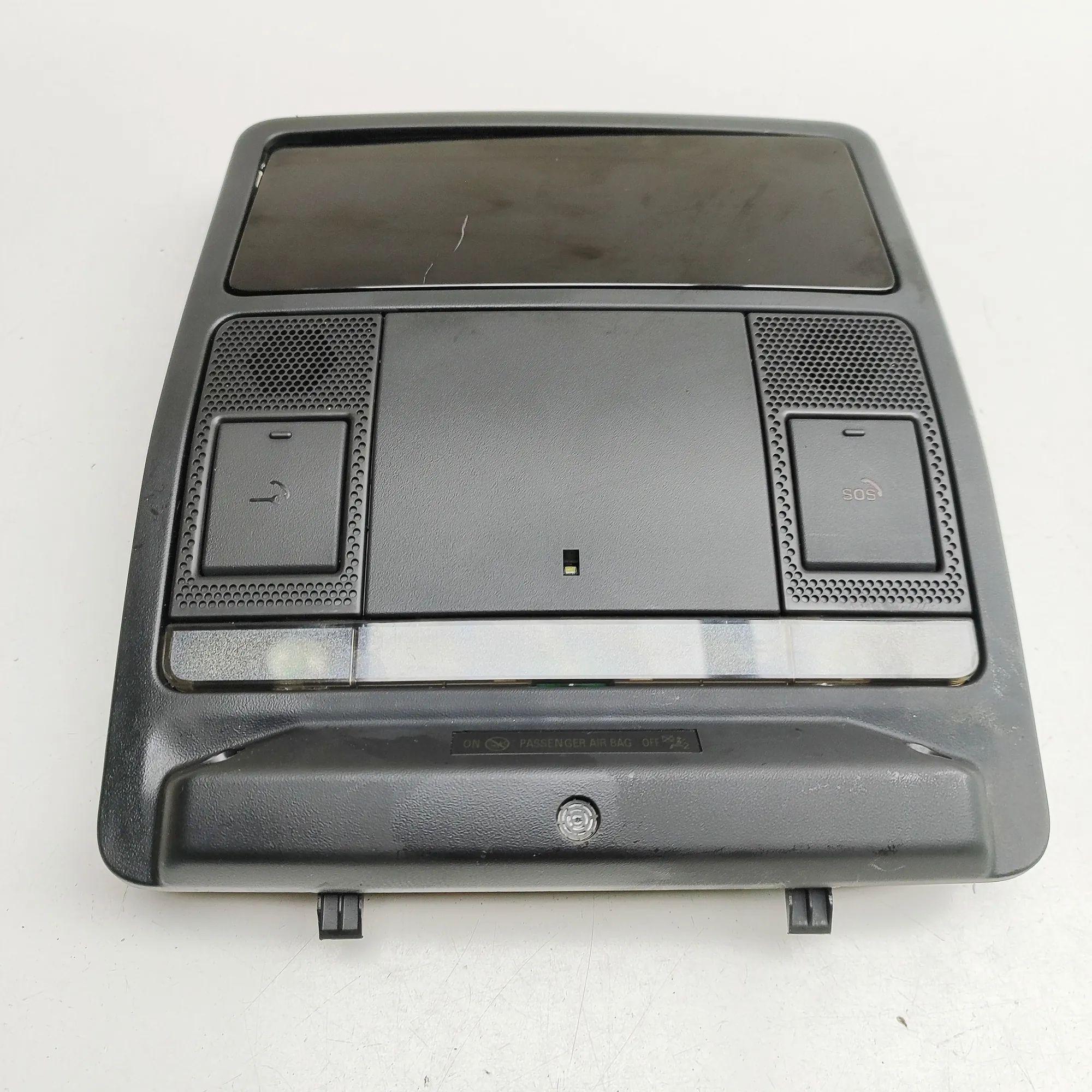 Land Rover Discovery Interior light Interior light — LAND ROVER DISCOVERY (V L462) ...