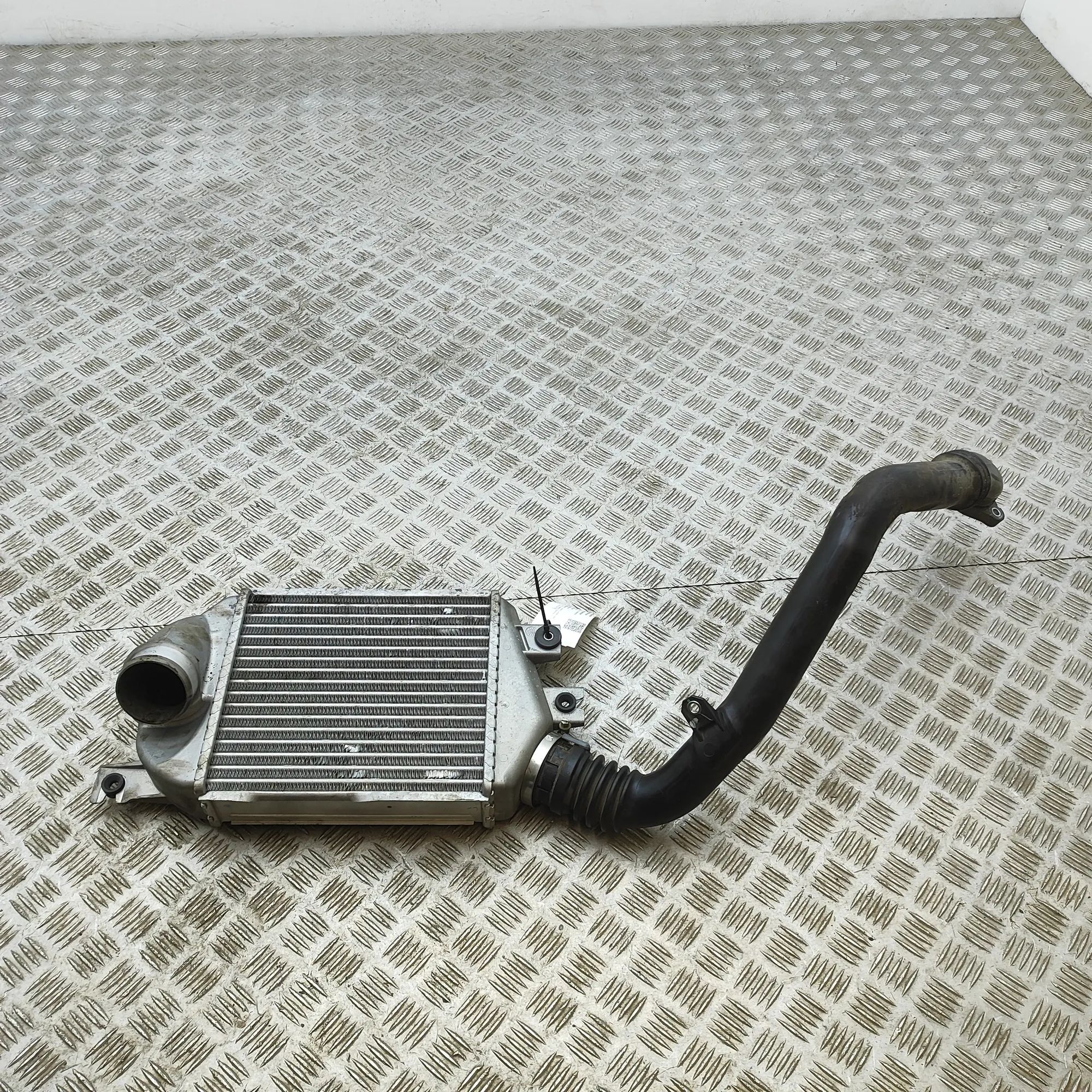 Subaru Outback Intercooler radiator
