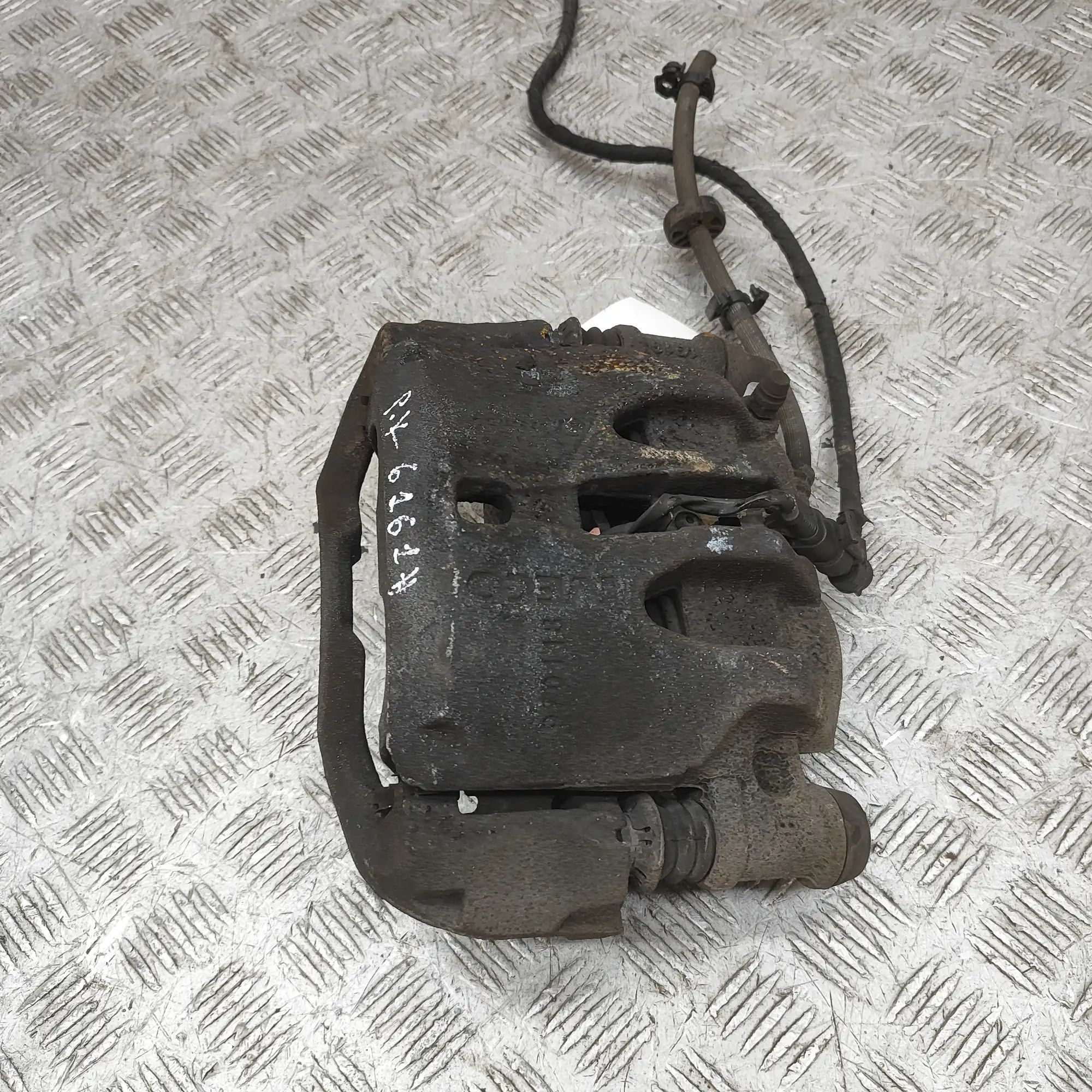 Iveco Daily Brake caliper — front left Brake caliper — front left — IVECO DAILY (VI Fl...