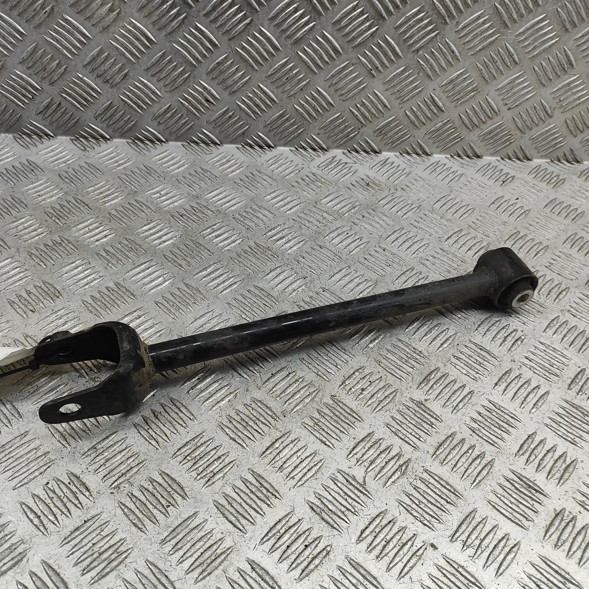 Mazda MX-5 Control arm — rear left Control arm — rear left — MAZDA MX-5 (IV ND) (2...