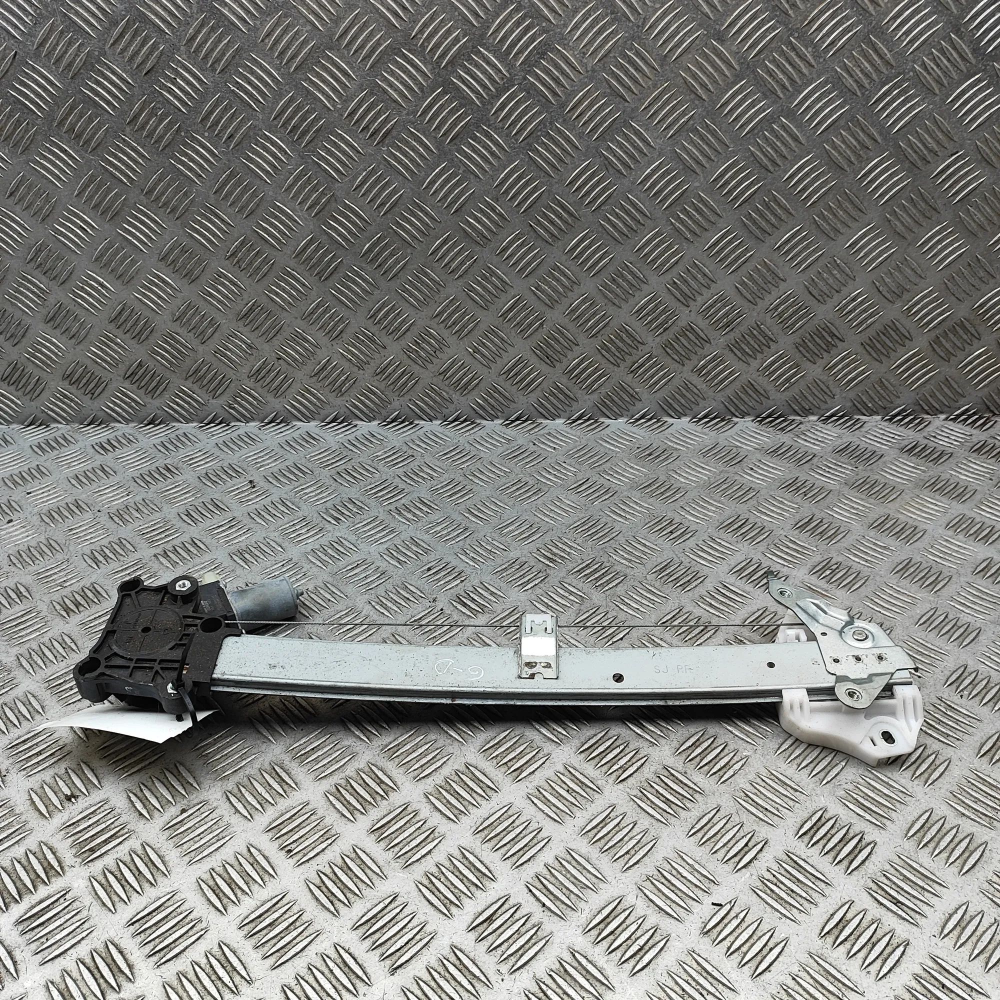 Subaru Forester Rear Right Door Window Regulator Rear Right Door Window Regulator — SUBARU FORES...