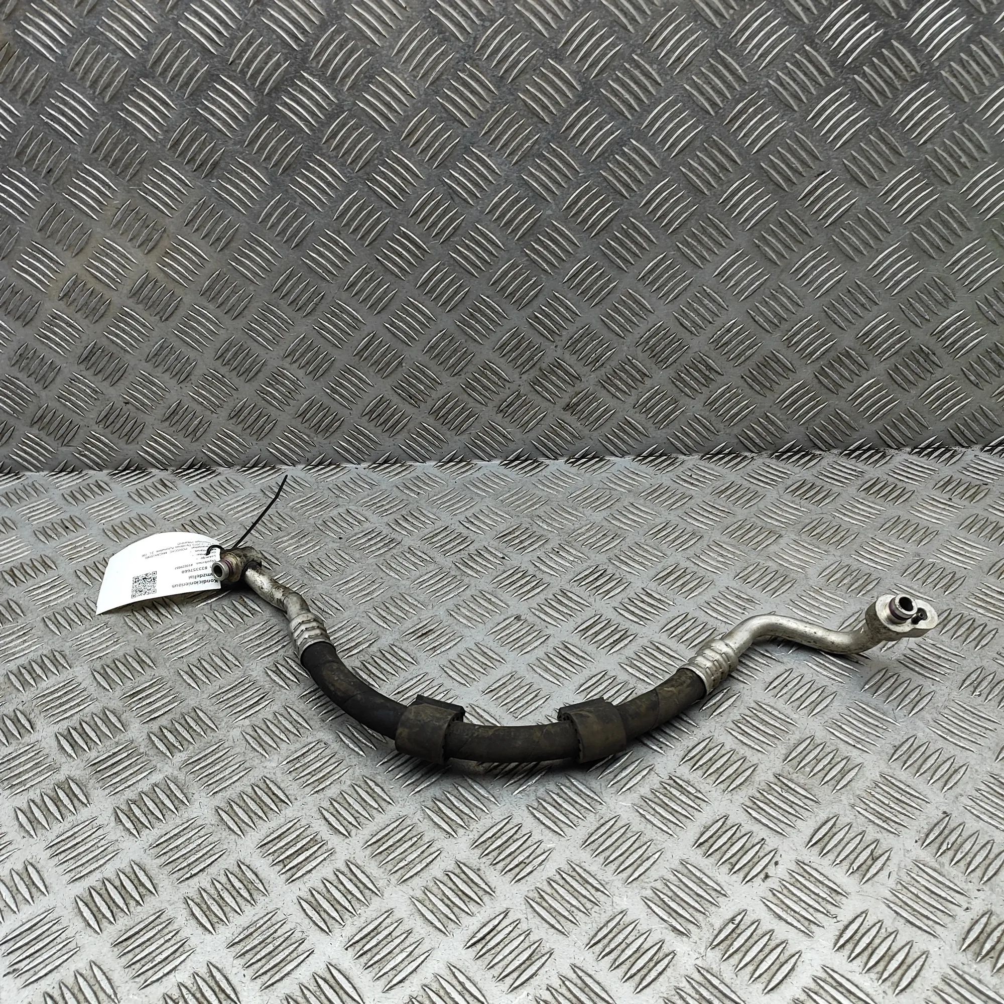 Porsche Macan A/C Air Con Hose Pipe A/C Air Con Hose Pipe — PORSCHE MACAN (95B) (20...