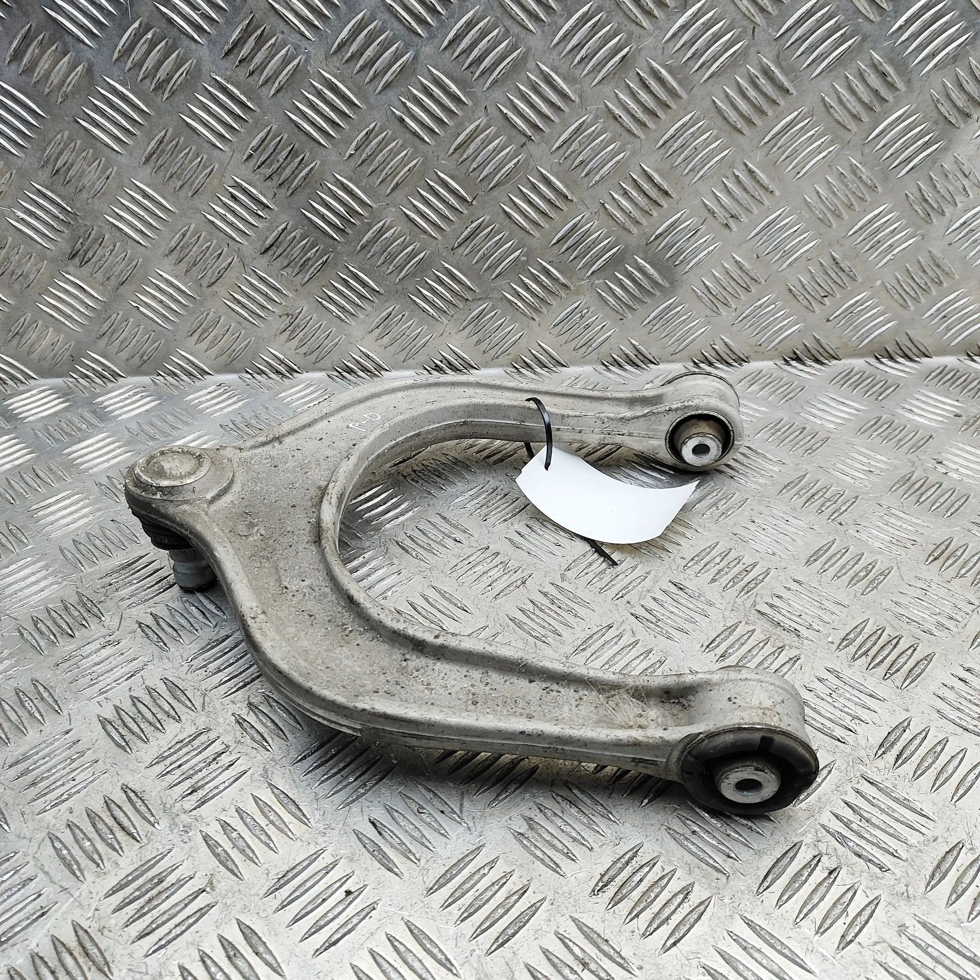 BMW X5 (G05) Front Right Upper Control Arm Front Right Upper Control Arm — BMW X5 (G05) (2...