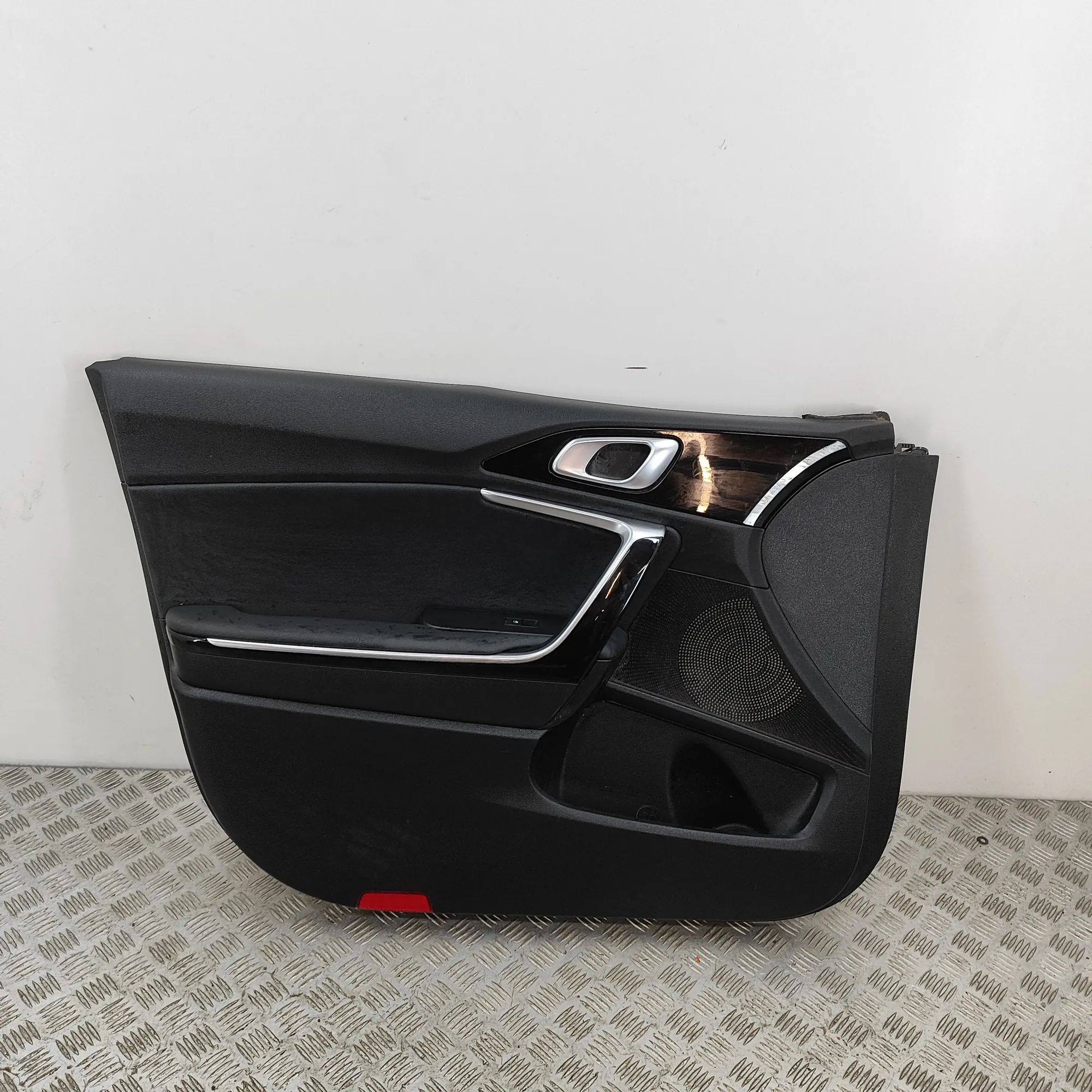 Kia Ceed (CD) Front Left Door Panel Front Left Door Panel — KIA XCEED (CD) (2020-.....