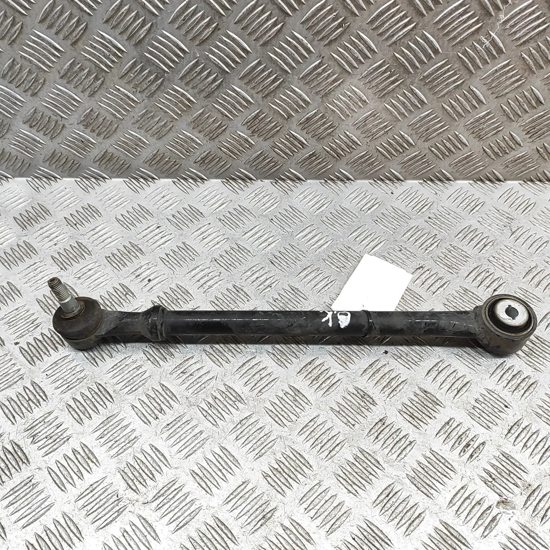 Jeep Compass Control arm — rear left Control arm — rear left — JEEP COMPASS (MP) (20...