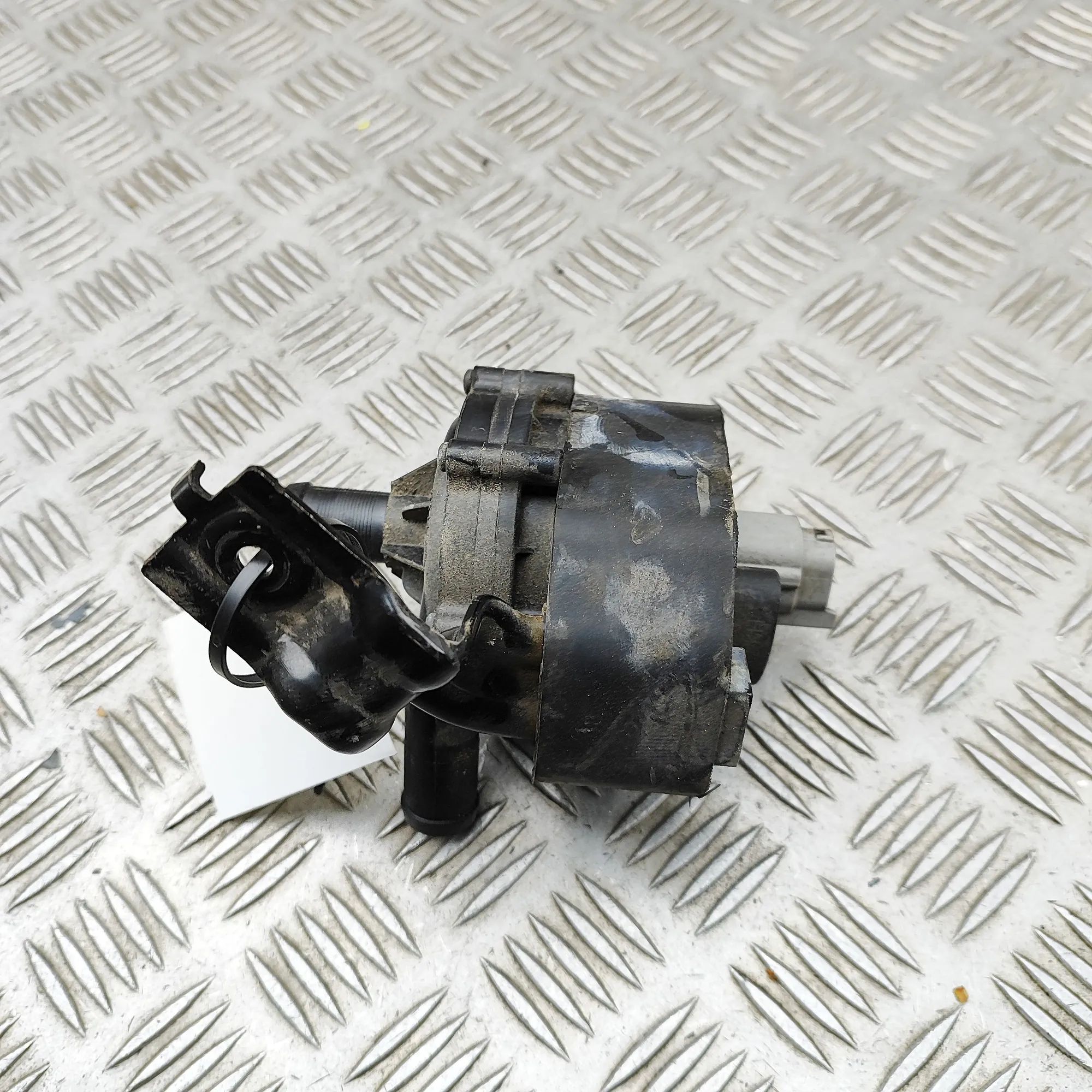 Tesla Model S Auxiliary Water Pump Auxiliary Water Pump — TESLA MODEL S (2012-...)...