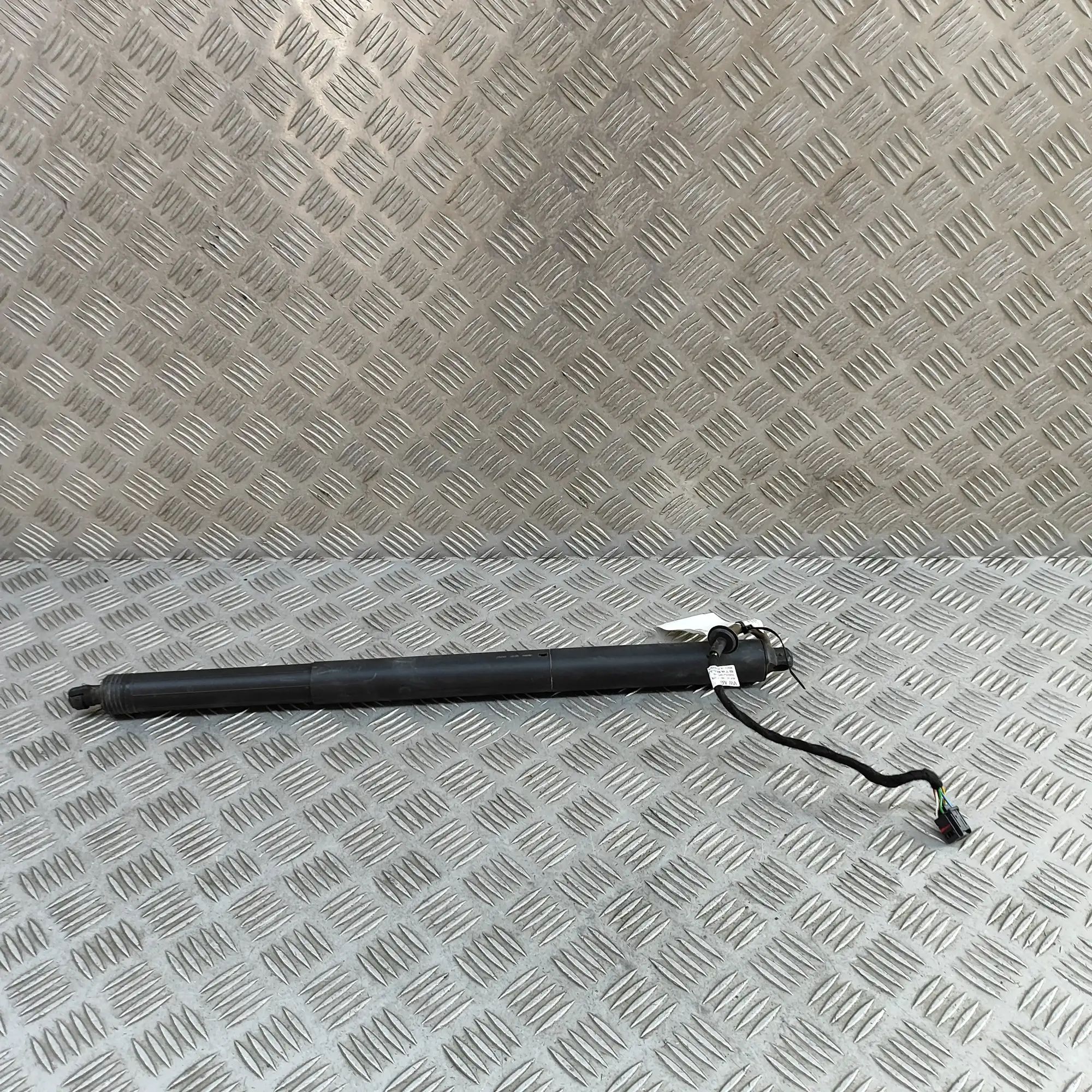 Porsche Macan Right Side Tailgate Gas Strut Right Side Tailgate Gas Strut — PORSCHE MACAN (...