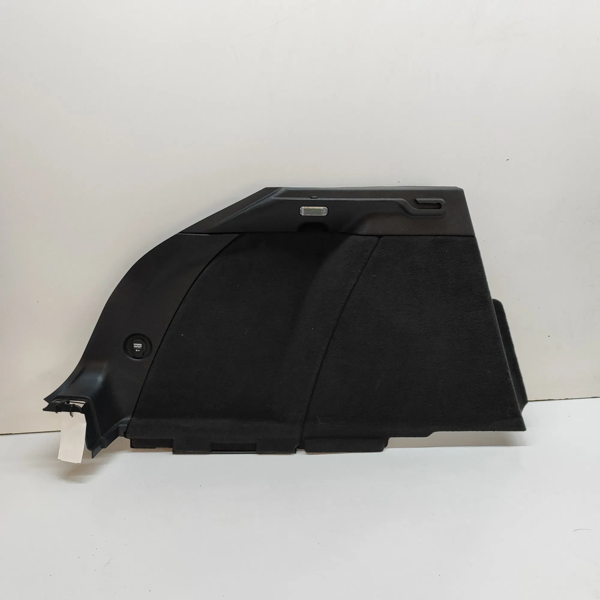 Porsche Macan Left Side Trunk Trim Left Side Trunk Trim — PORSCHE MACAN (95B) (201...