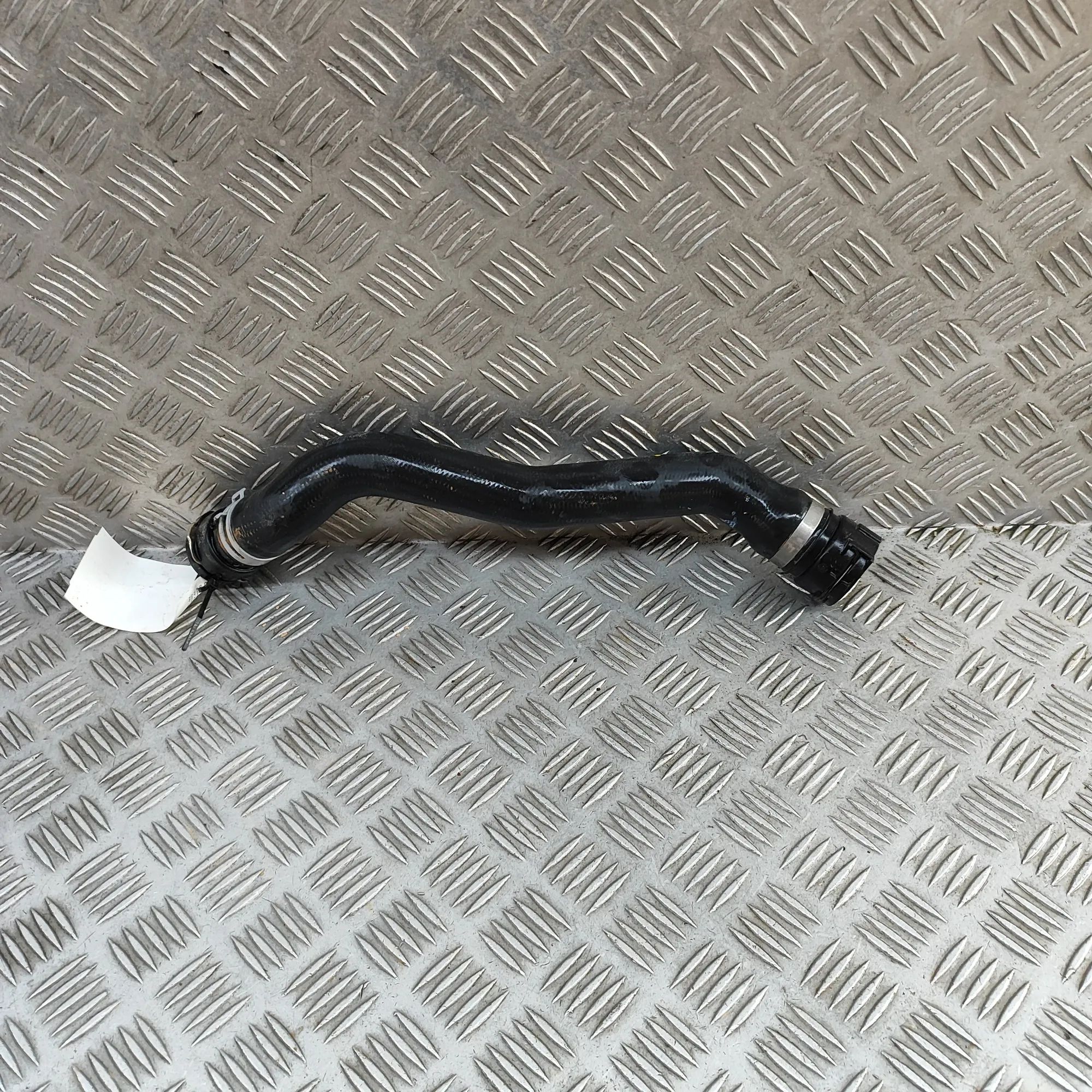 Audi A5 (B10) Coolant hose Coolant hose — AUDI A5 (Avant) (2024-...) — 8B3...