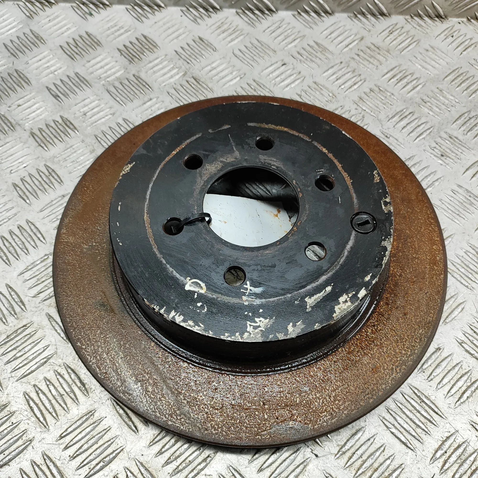 Mercedes-Benz X (470) Rear Right Brake Disc Rear Right Brake Disc — MERCEDES BENZ X (Class)...