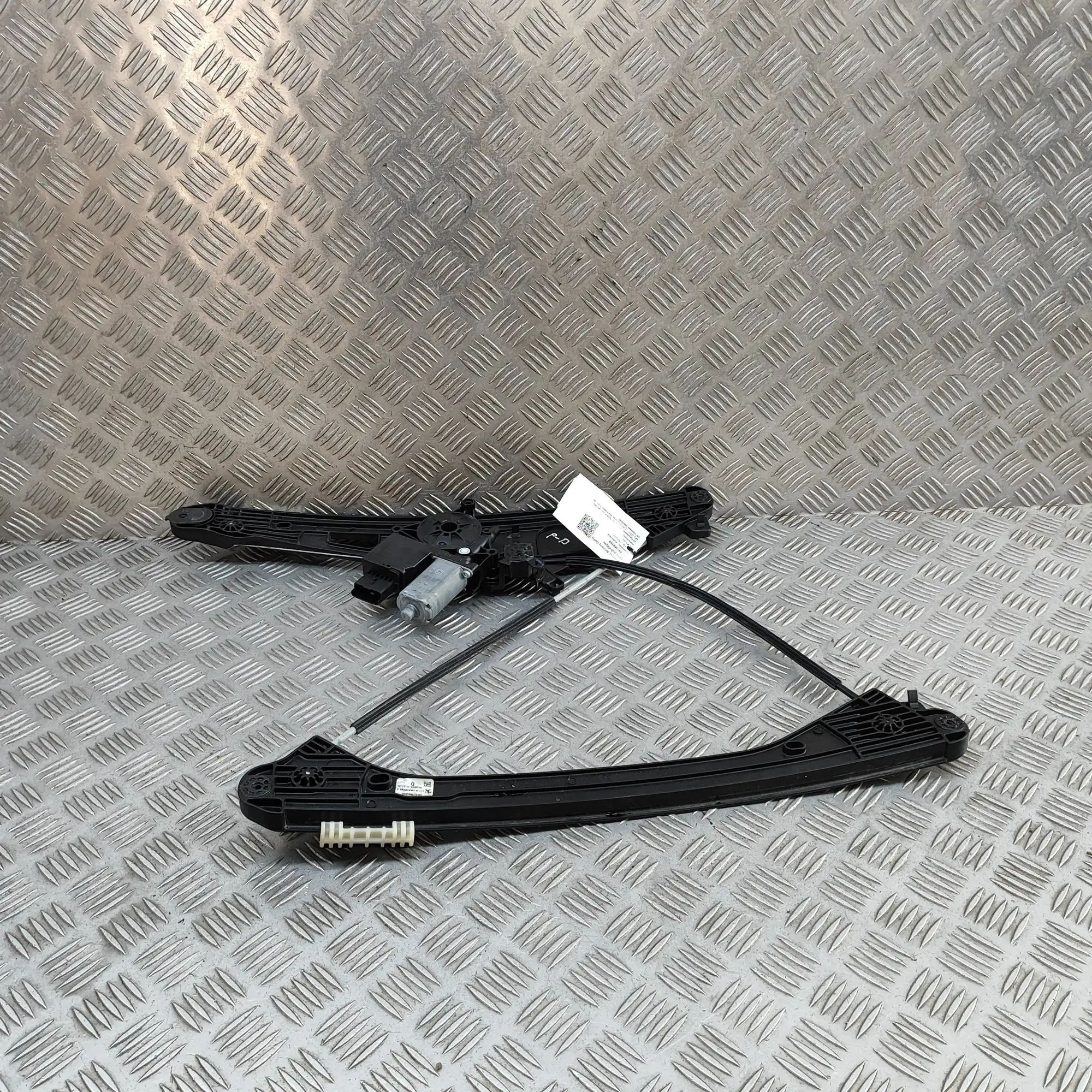 Peugeot 5008 Front Right Door Window Regulator Front Right Door Window Regulator — PEUGEOT 500...