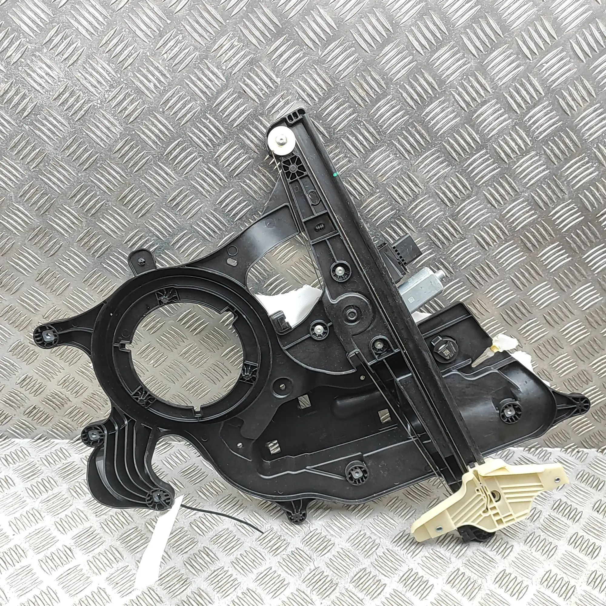 Citroen Berlingo Front Right Door Window Regulator Front Right Door Window Regulator — CITROEN BER...