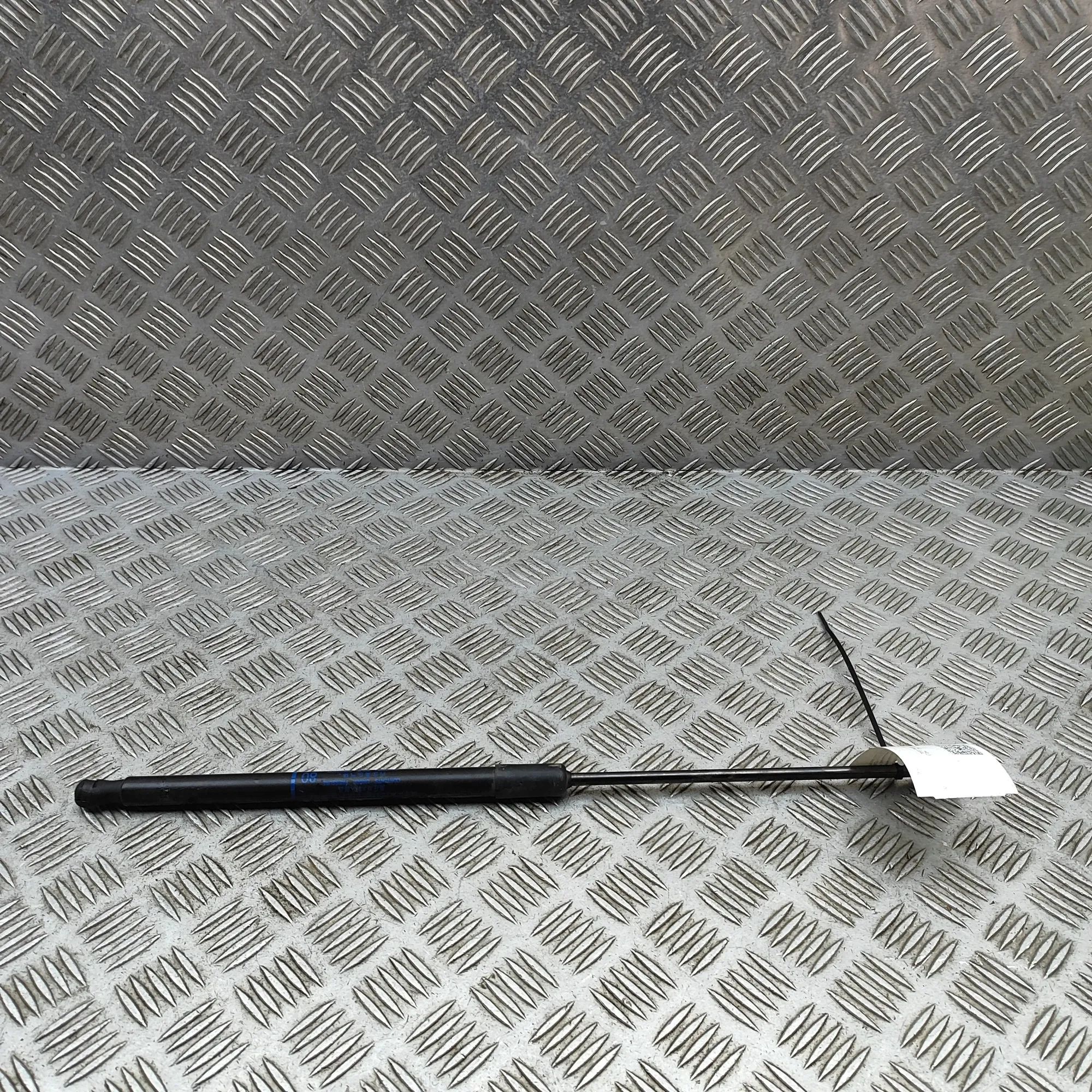 Lexus NX Bonnet gas strut — front right Bonnet gas strut — front right — LEXUS NX (II _...