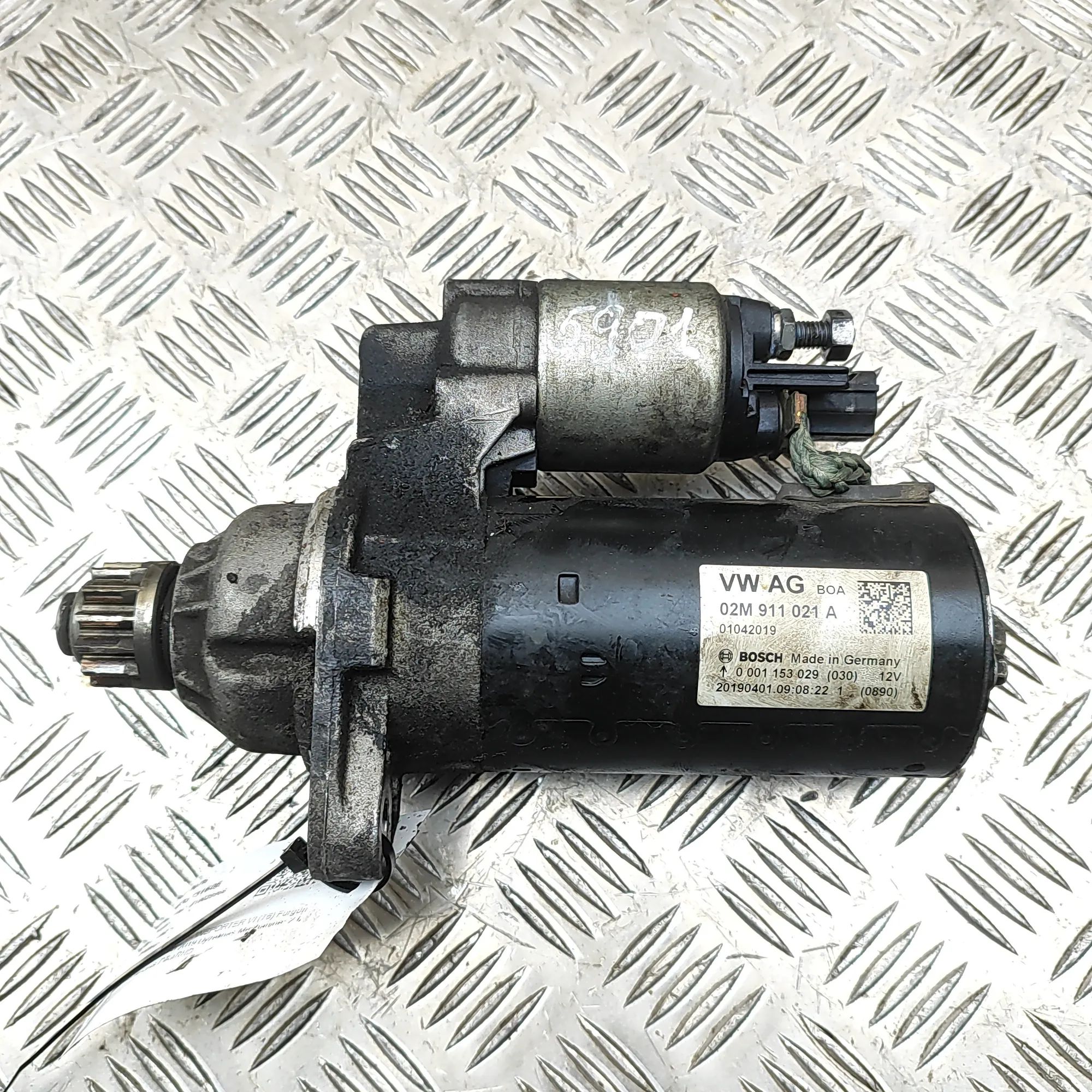 Volkswagen Transporter (T6, Caravelle, Multivan) Starter Motor Starter motor — VW TRANSPORTER (VI T6 Van SGA, ...