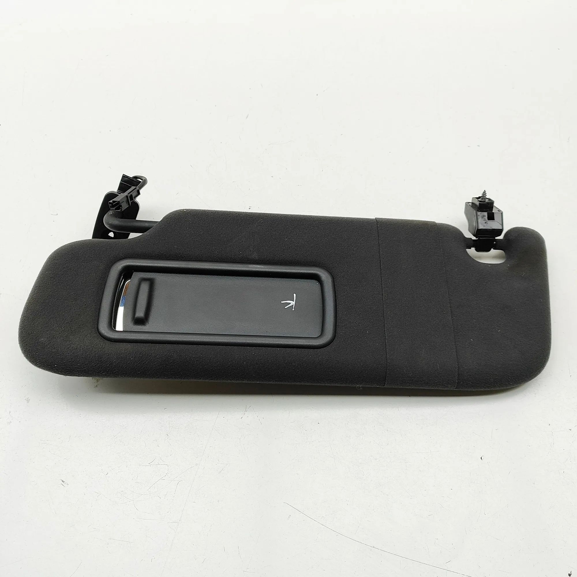 Maserati Levante Left Side Sun Visor Left Side Sun Visor — MASERATI LEVANTE (SUV M16...