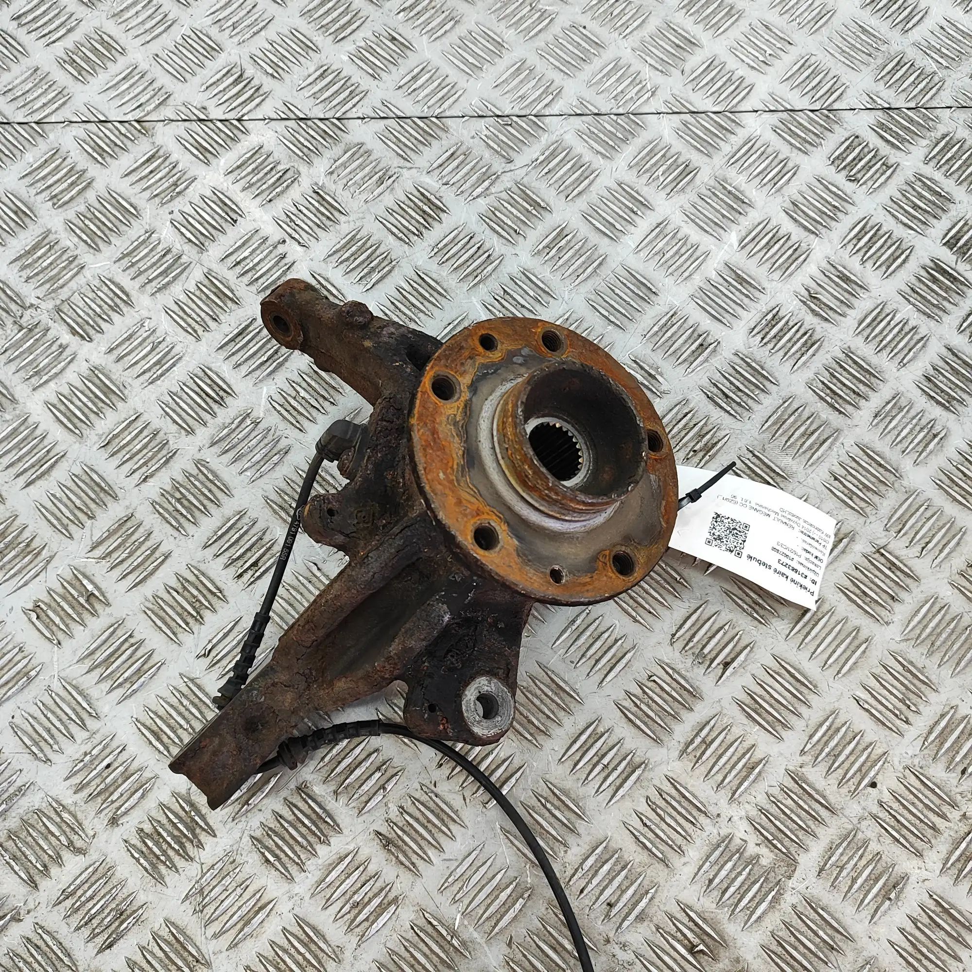 Renault Megane Front Left Wheel Hub Front Left Wheel Hub — RENAULT MEGANE (CC EZ0/1...
