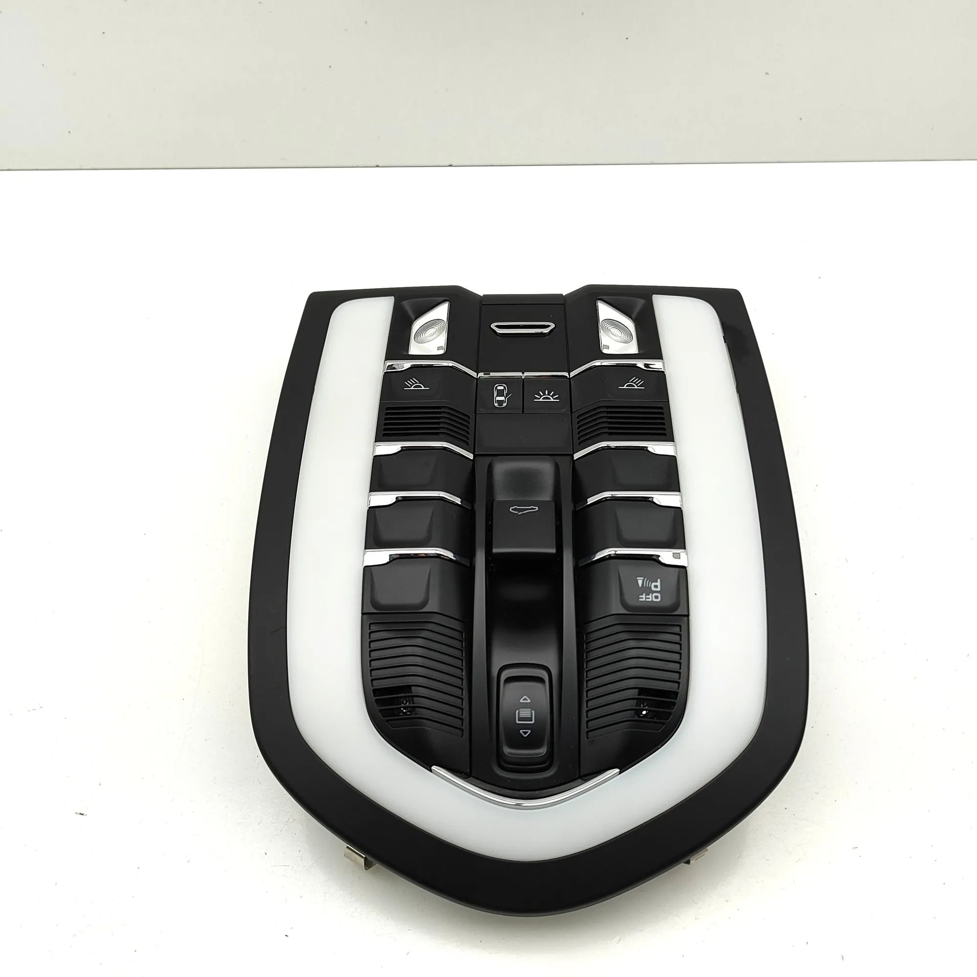 Porsche Macan Interior light Interior light — PORSCHE MACAN (95B) (2014-...)...