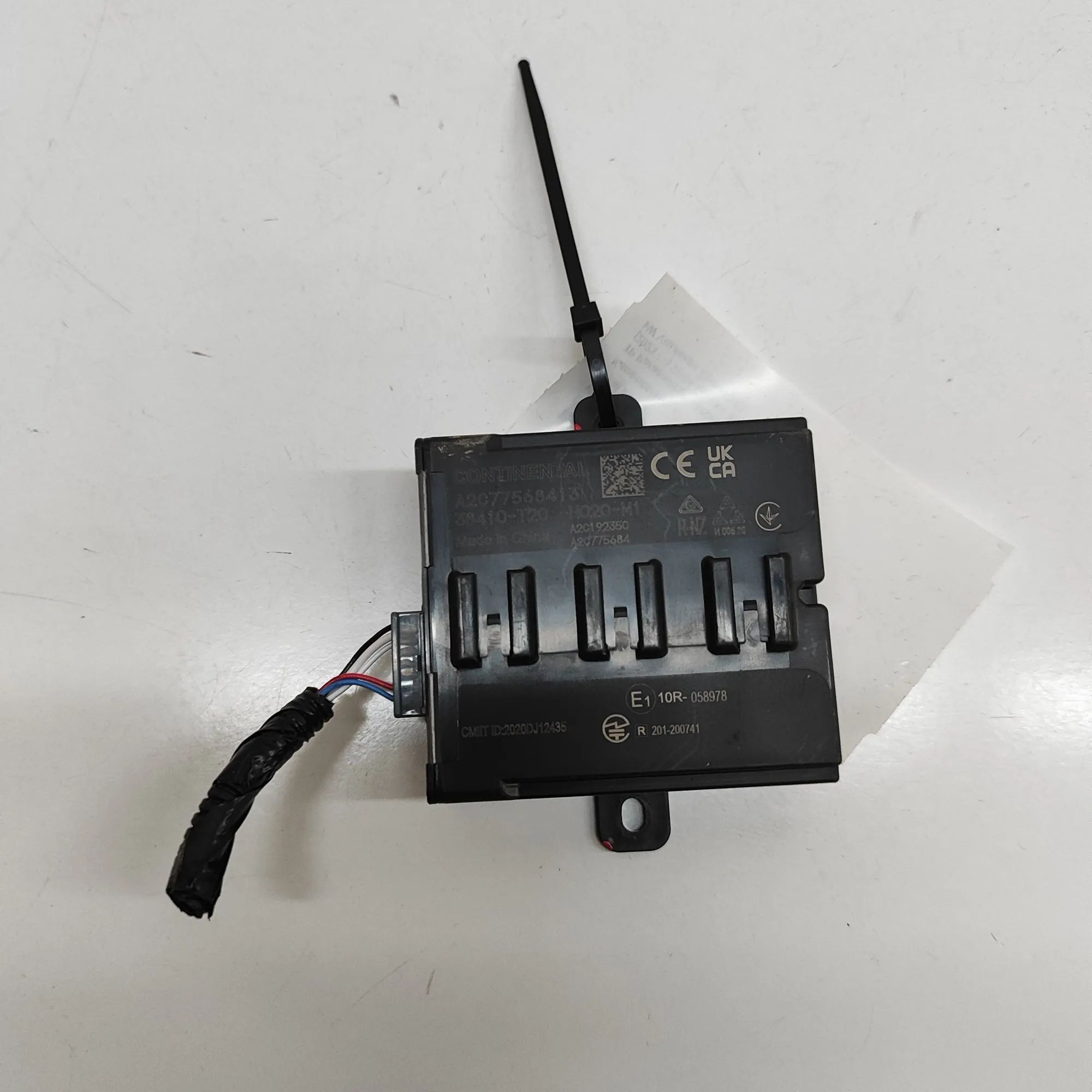 Honda HR-V / e:Ny1 Bluetooth Control Unit Bluetooth control unit — HONDA E:NY1 (2023-...)...