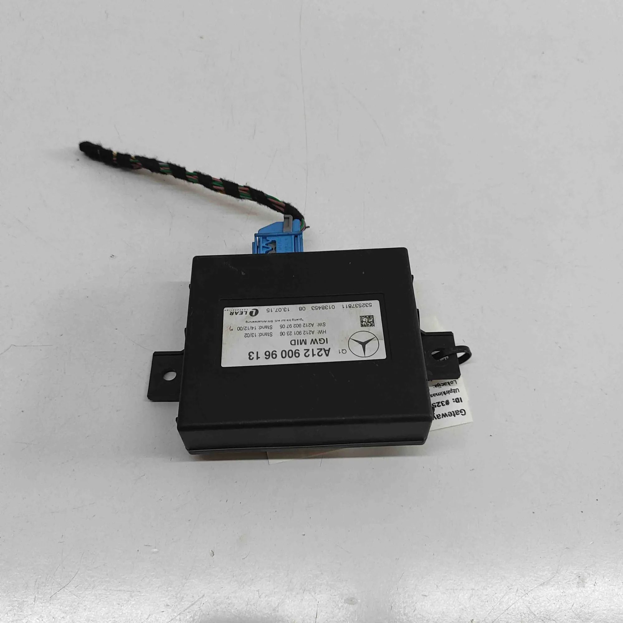 Mercedes-Benz ML / GLE (W166) Gateway Control Unit Gateway Control Unit — MERCEDES BENZ GLE (Coupe...