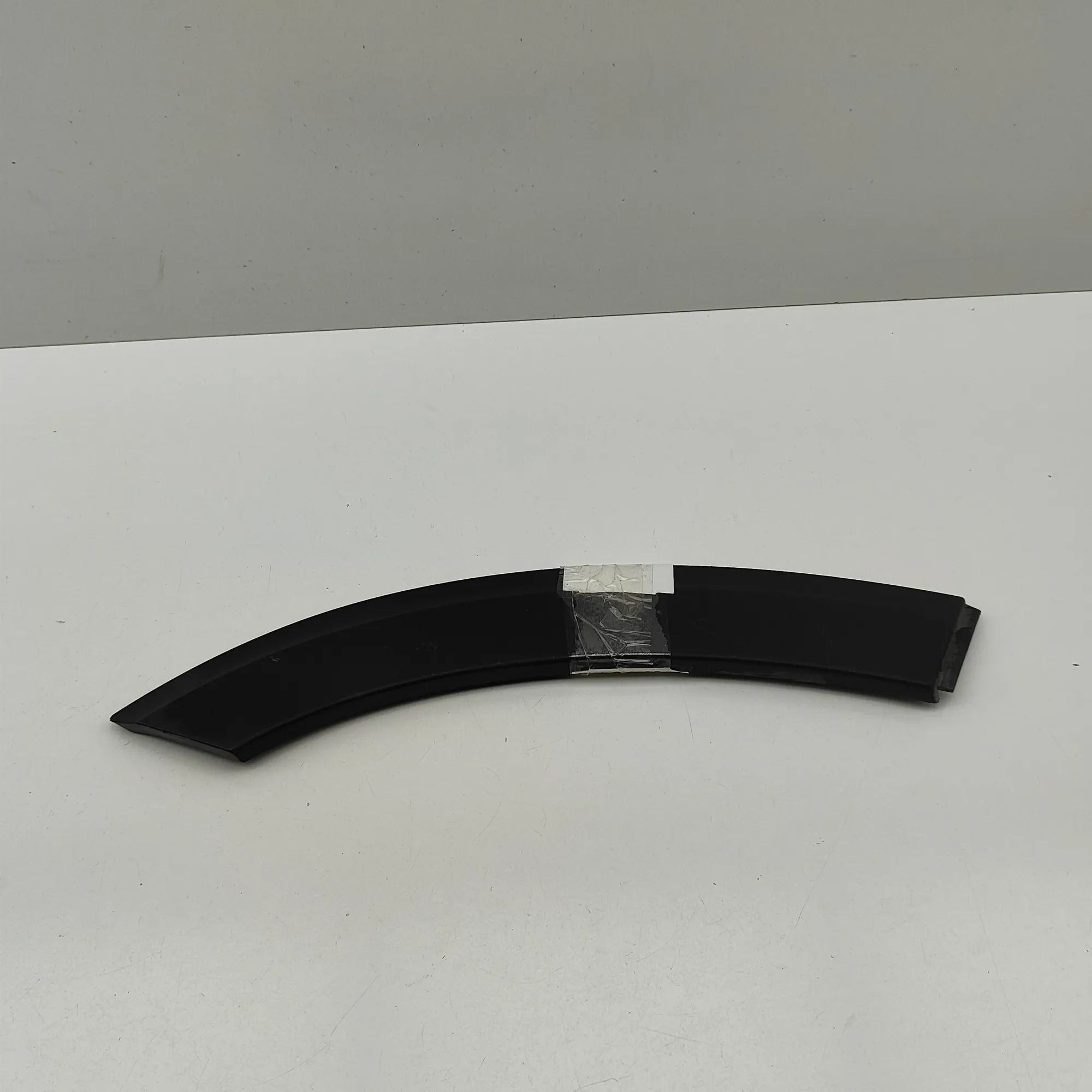 Mercedes-Benz GLB / EQB (X247) Door moulding — rear right Door moulding — rear right — MERCEDES BENZ EQB ...