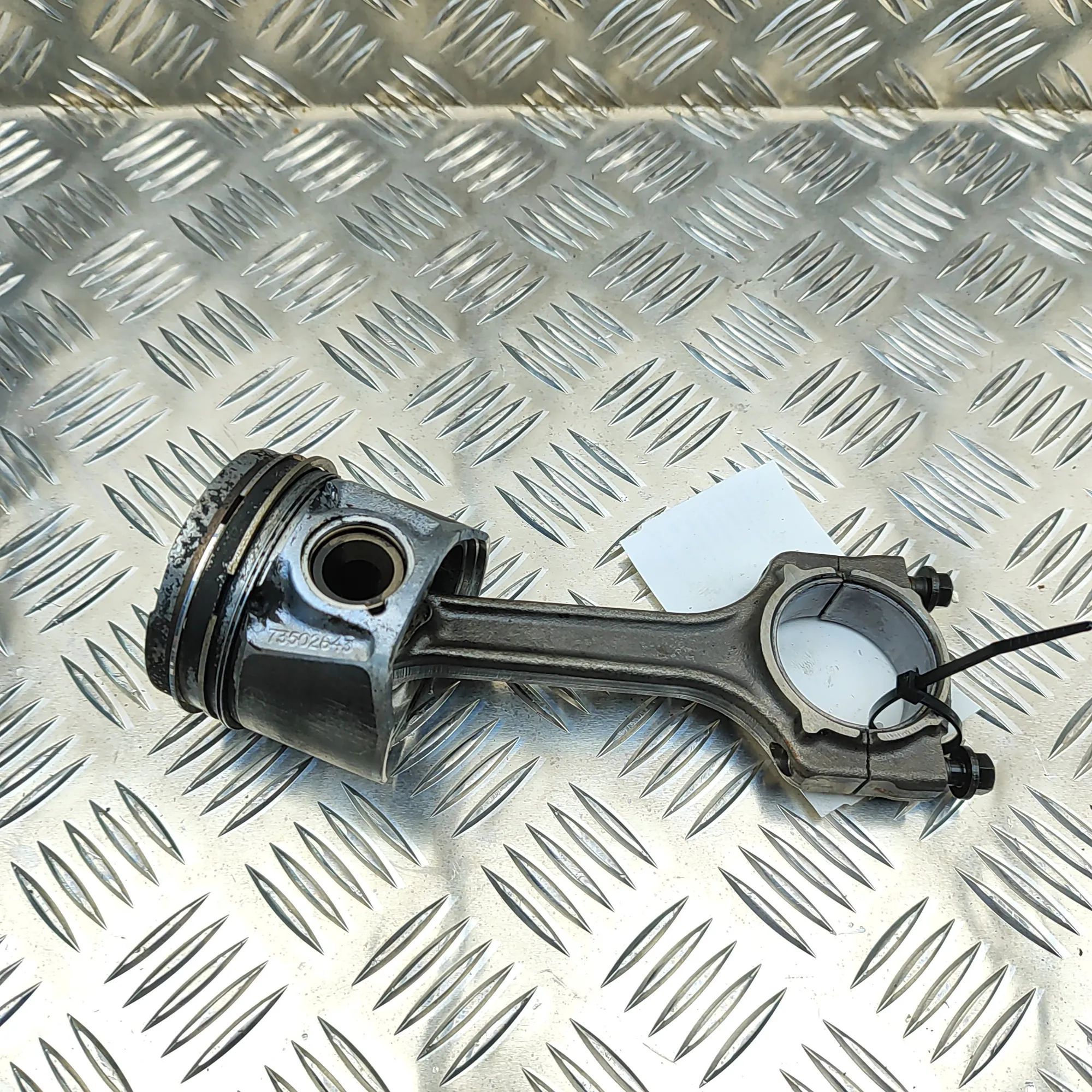 Fiat Doblo (263) Piston Piston — FIAT DOBLO (MPV 119_, 223_) (2001-...)...
