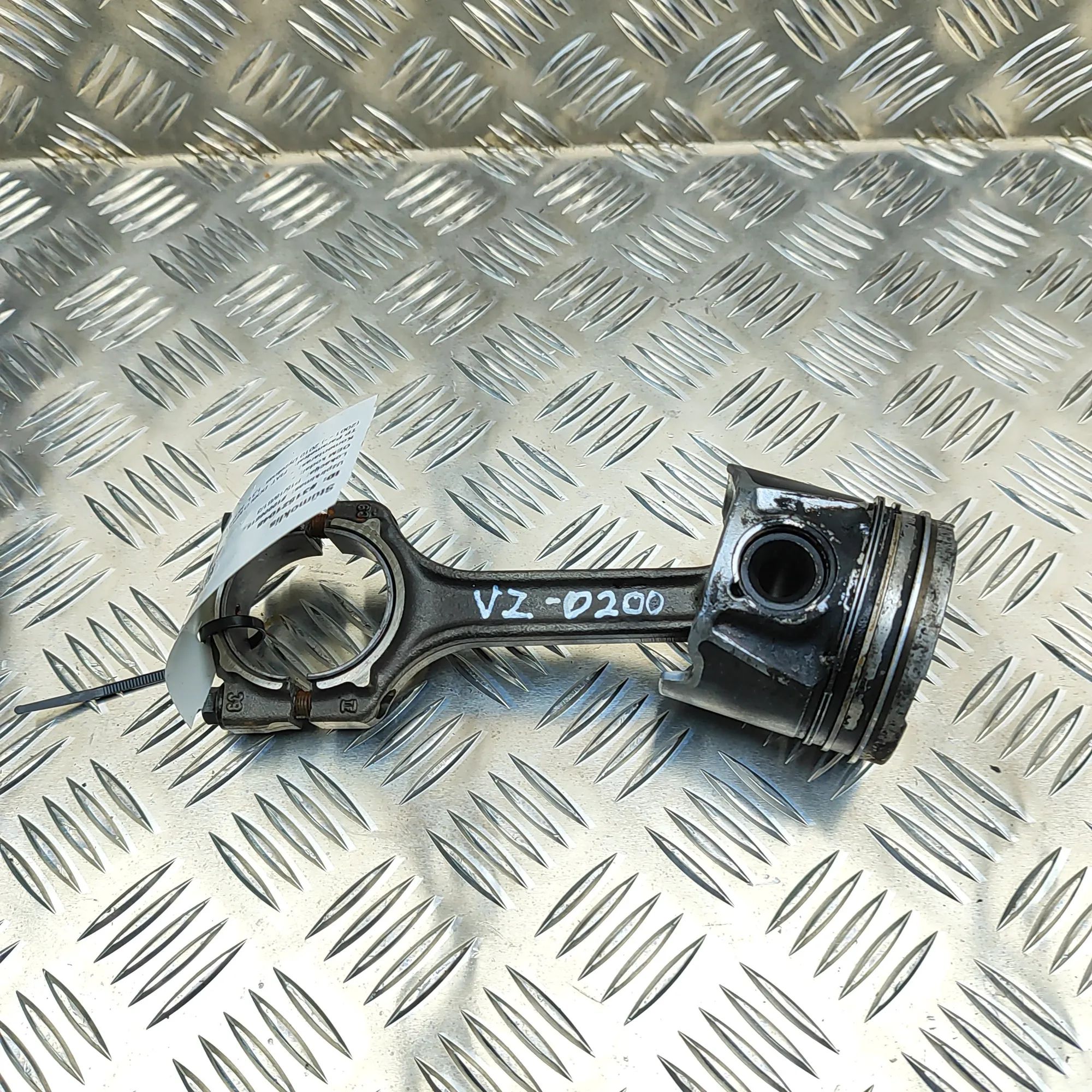 Fiat Doblo (263) Piston Piston — FIAT DOBLO (MPV 119_, 223_) (2001-...)...
