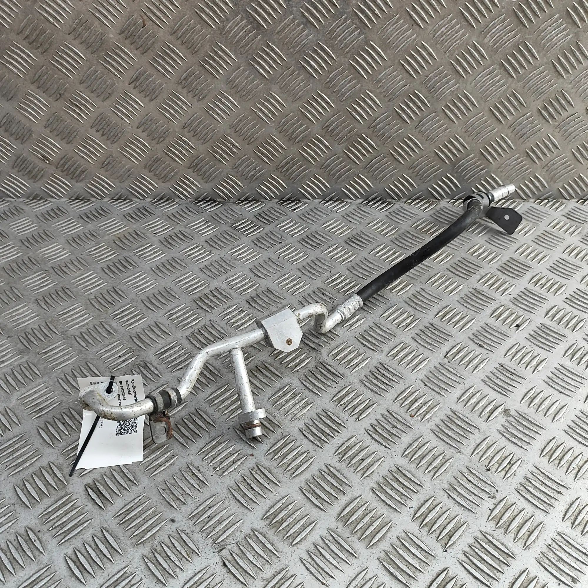 Renault Zoe A/C Air Con Hose Pipe