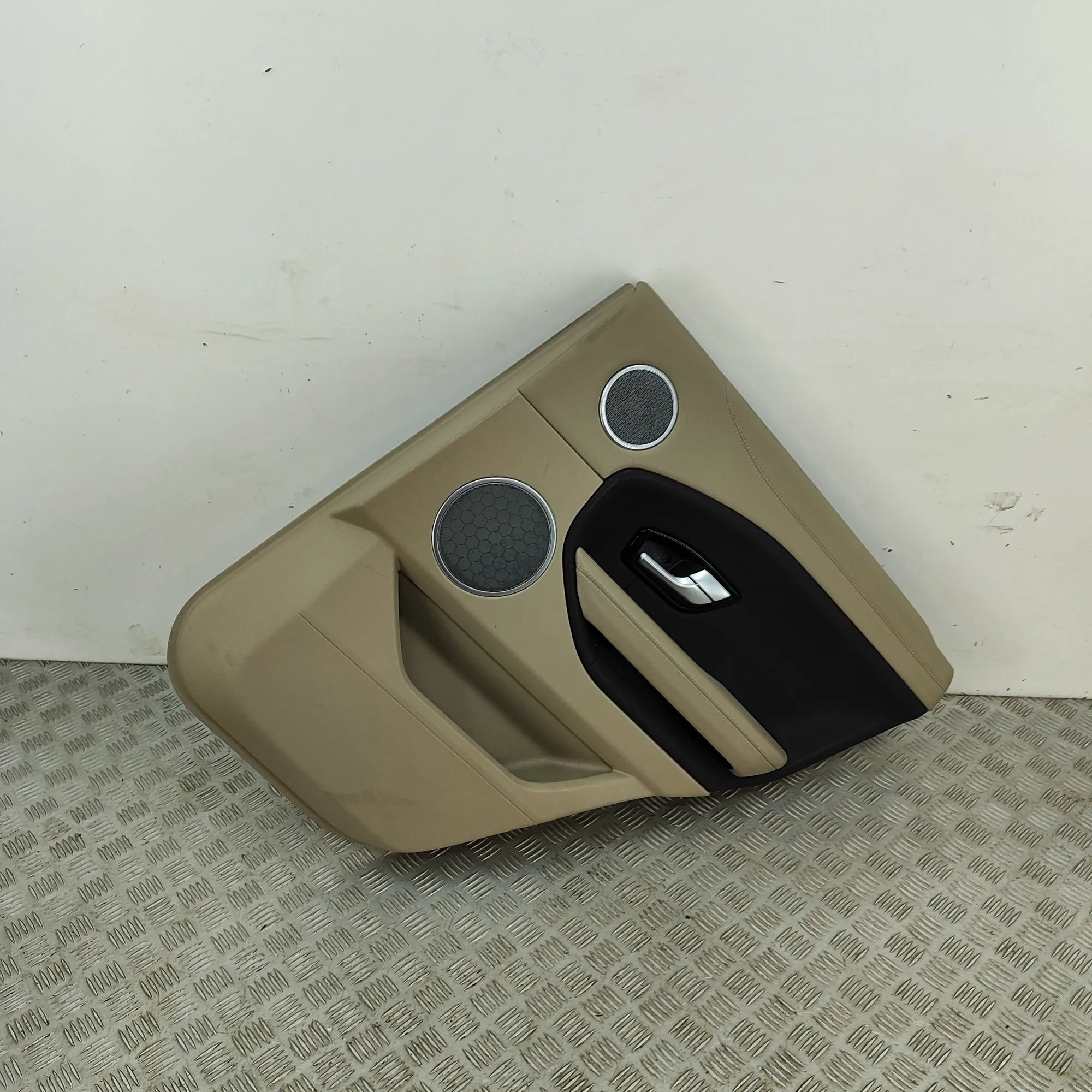 Land Rover Range Rover Evoque Rear Right Door Panel Rear Right Door Panel — LAND ROVER RANGE ROVER ...