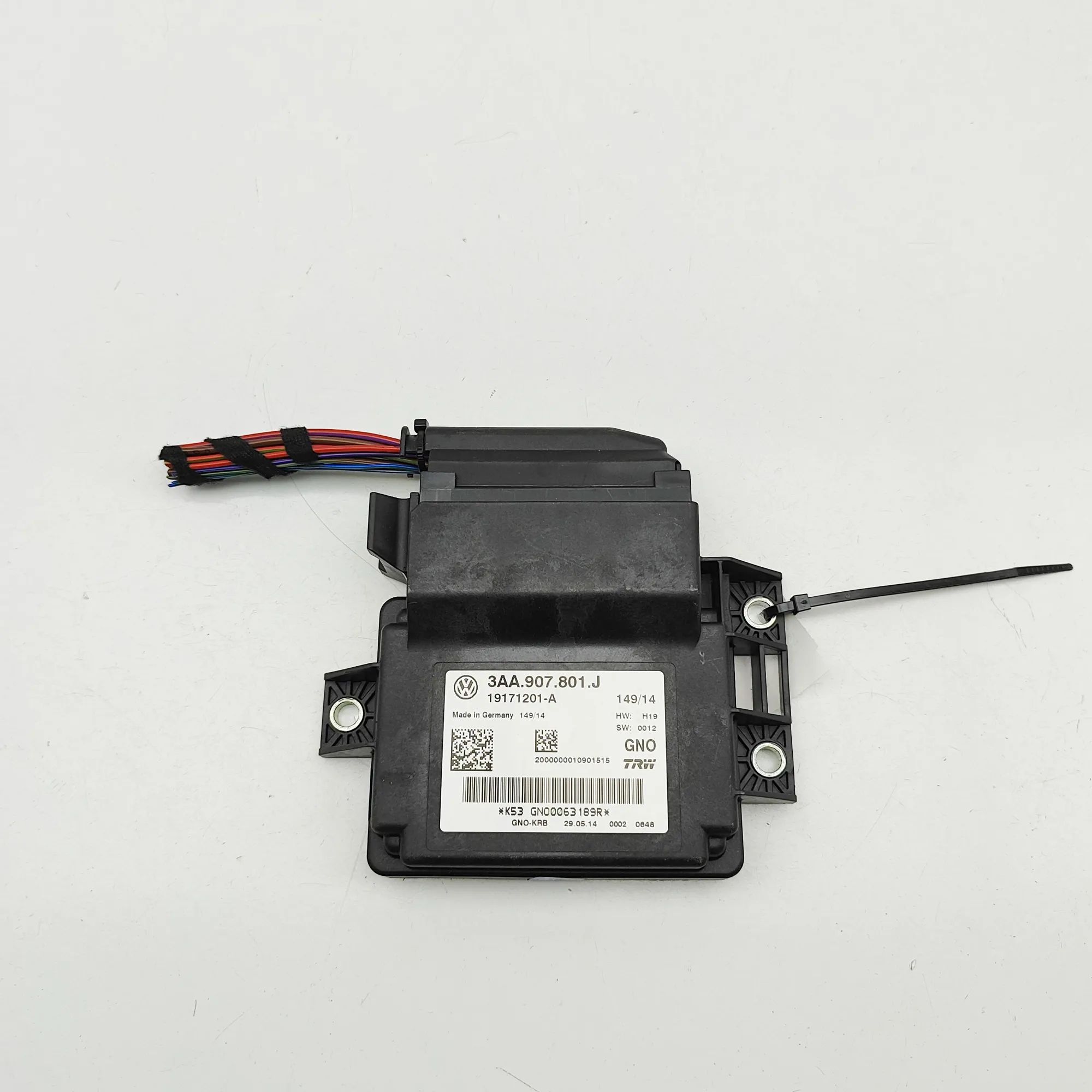 Audi Q3 (8U) Handbrake Control Unit Handbrake Control Unit — AUDI Q3 (8U) (2011-201...
