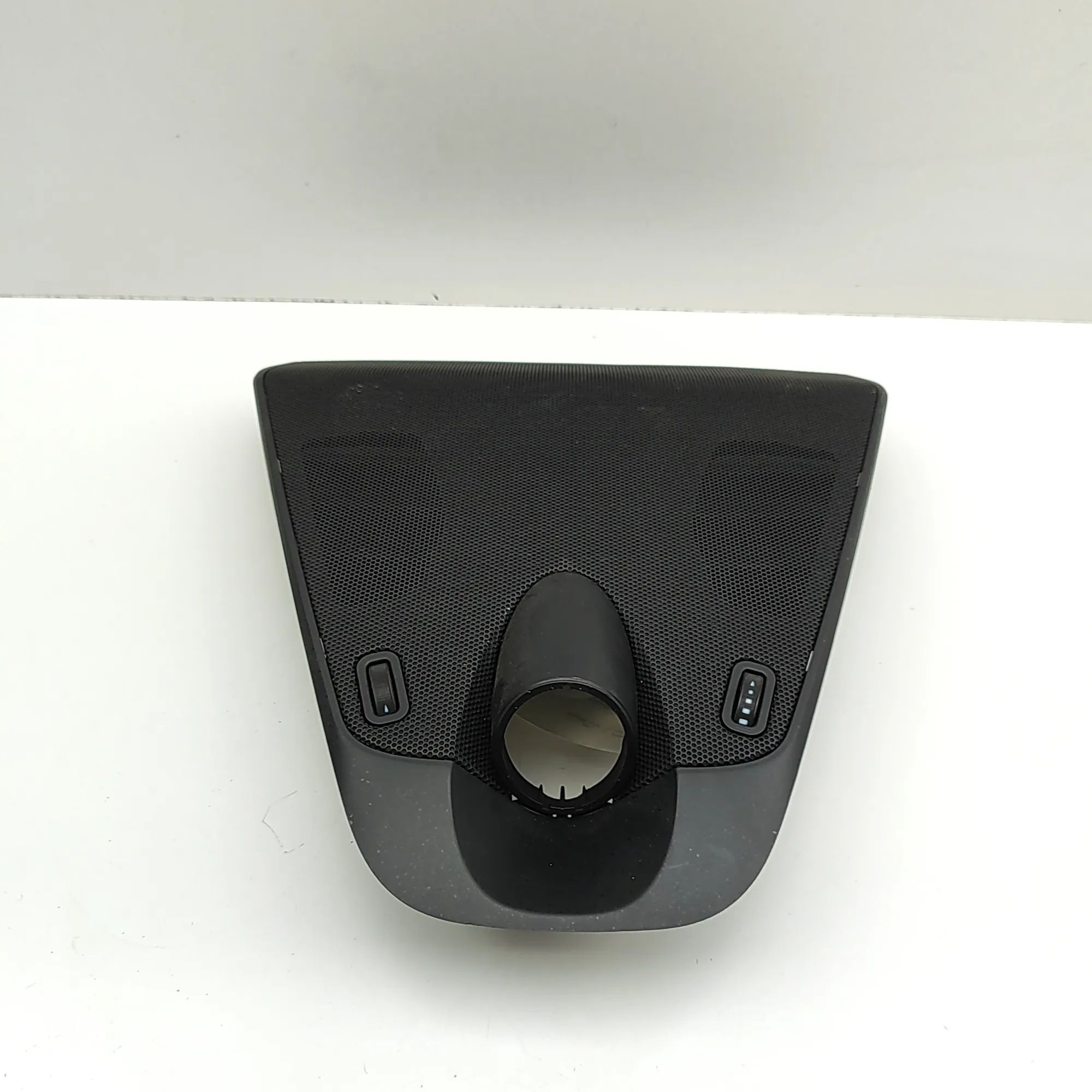 Maserati Levante Speaker cover Speaker cover — MASERATI LEVANTE (SUV M161) (20...