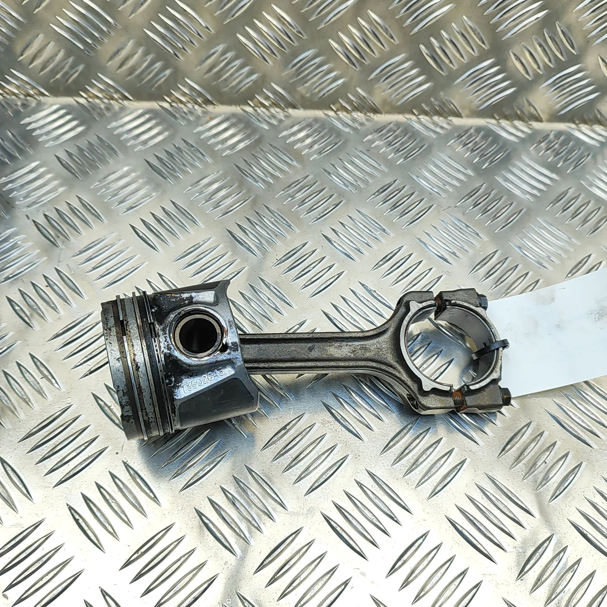 Fiat Doblo (263) Piston Piston — FIAT DOBLO (MPV 119_, 223_) (2001-...)...