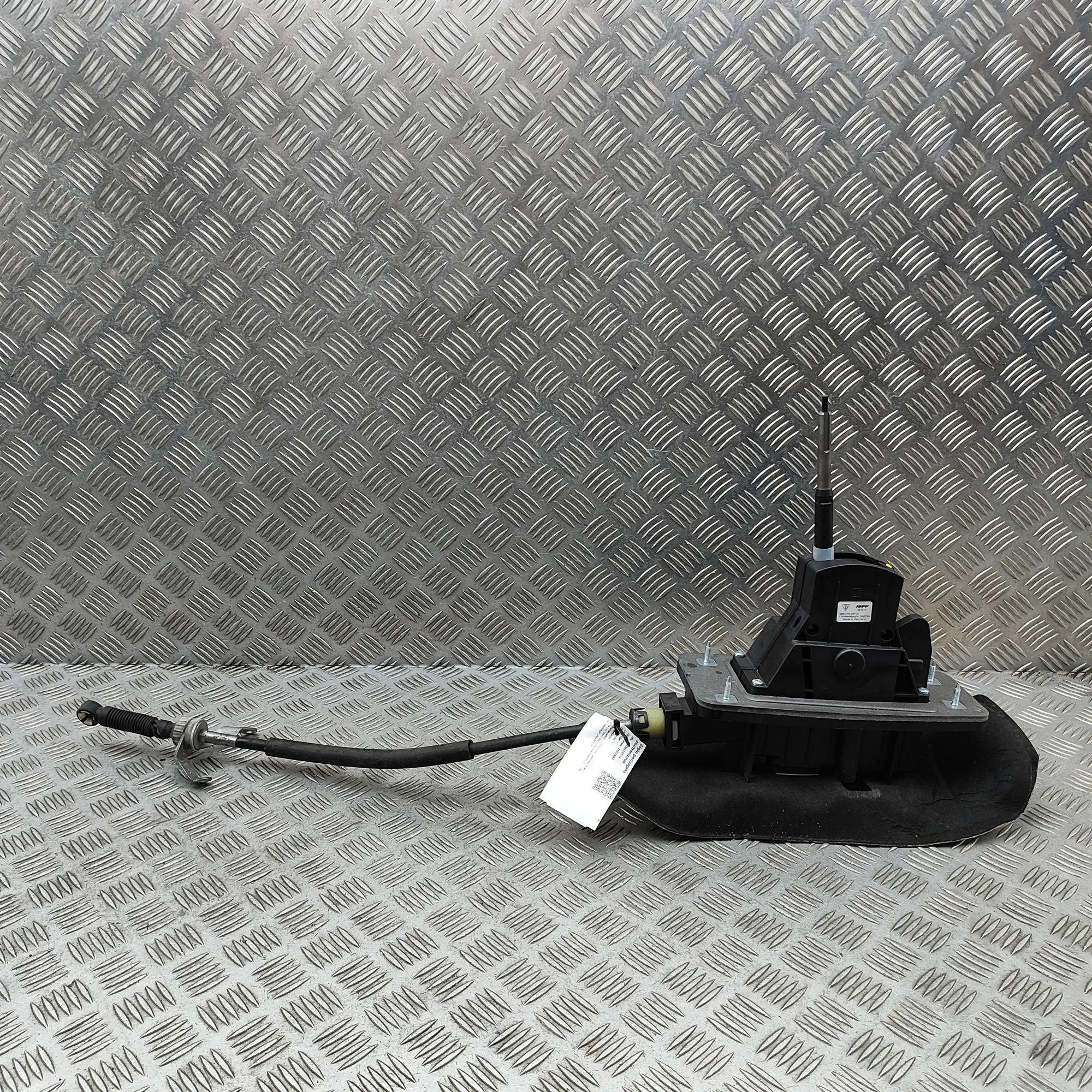 Porsche Macan Gear Shifting Mechanism Gear Shifting Mechanism — PORSCHE MACAN (95B) (...