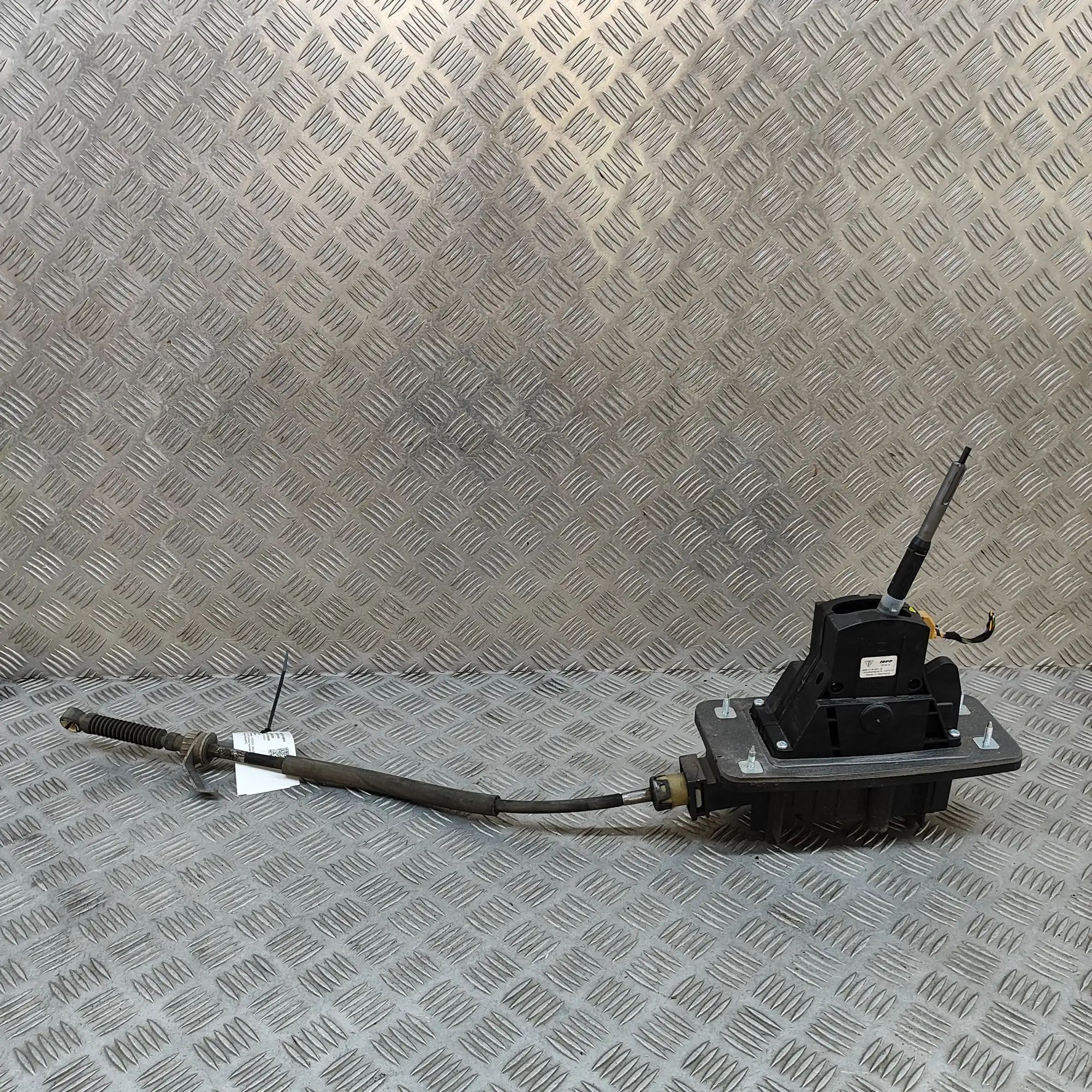Porsche Macan Gear Shifting Mechanism Gear Shifting Mechanism — PORSCHE MACAN (95B) (...