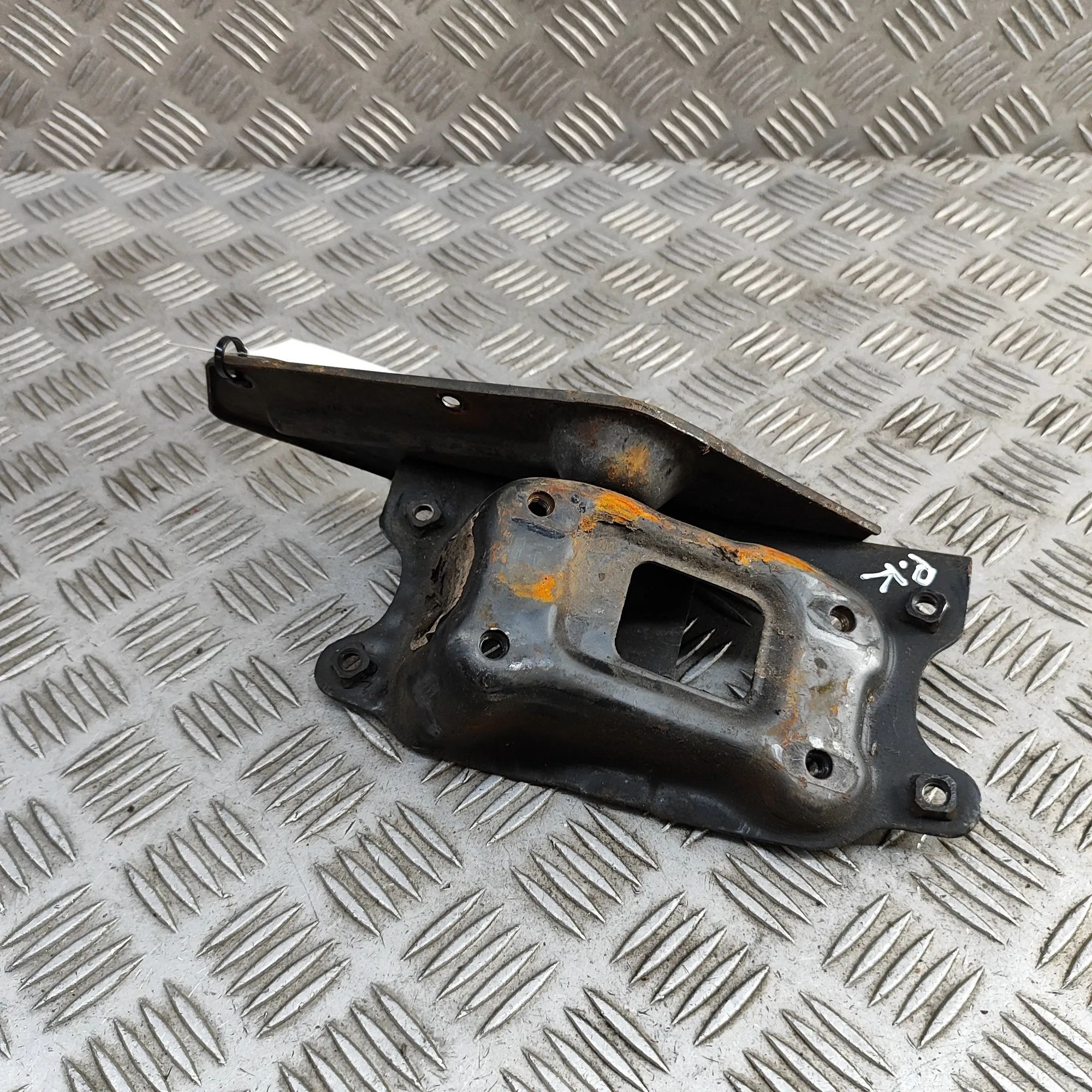 Mitsubishi 3000 GT Left Side Crash Absorber Left Side Crash Absorber — MITSUBISHI 3000 (GT ...