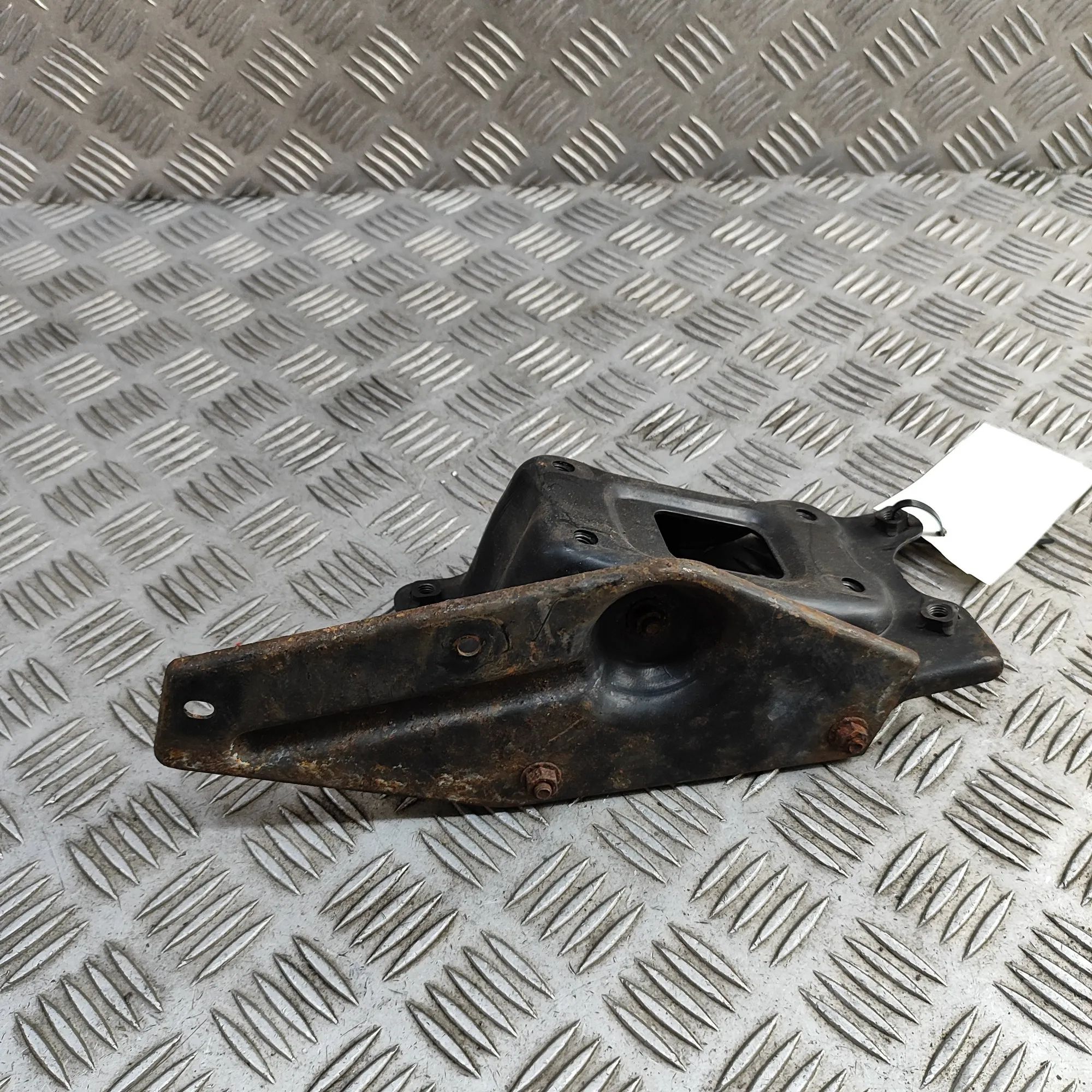 Mitsubishi 3000 GT Right Side Crash Absorber Right Side Crash Absorber — MITSUBISHI 3000 (GT...