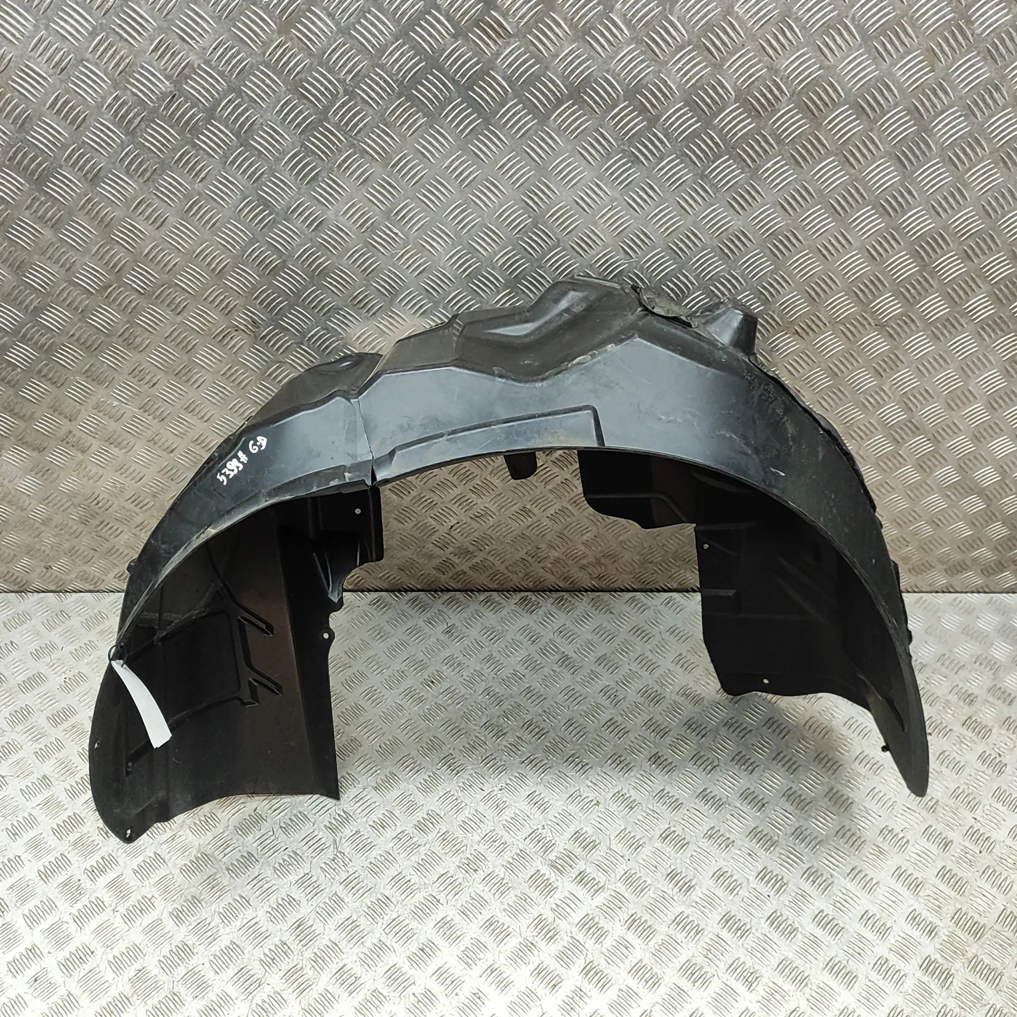 Maserati Levante Rear Right Arch Liner Rear Right Arch Liner — MASERATI LEVANTE (SUV M...