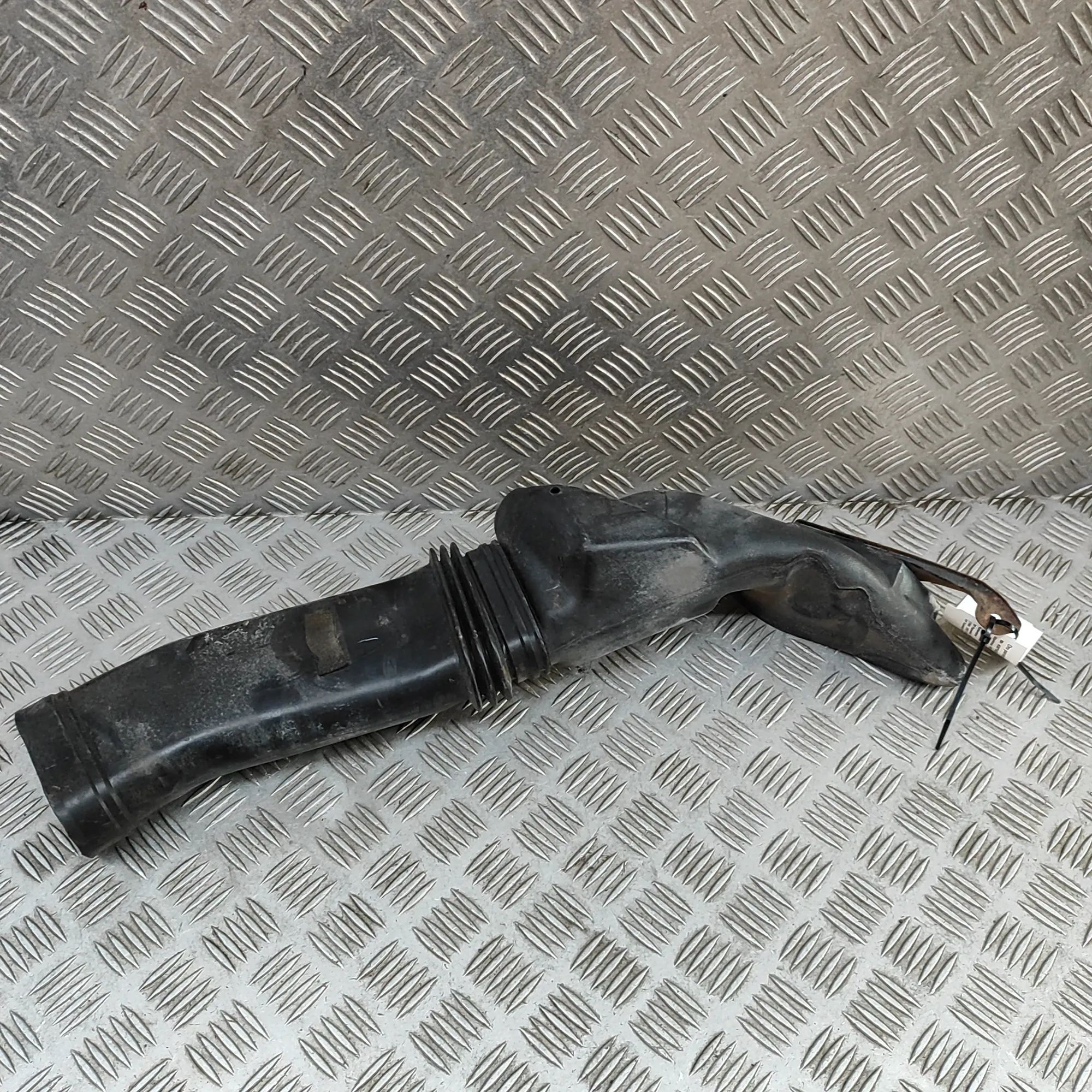 Nissan 300ZX Air Intake Tube Air Intake Tube — NISSAN 300 (ZX Cabrio Z32) (1...